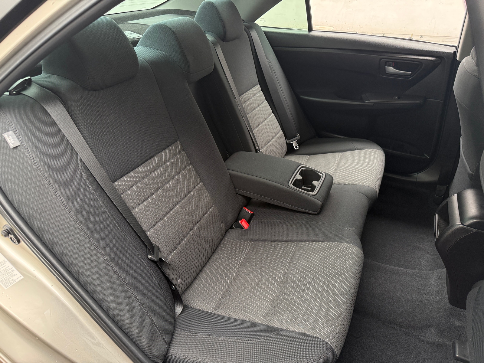 Thumbnail: 2015 Toyota Camry - 6