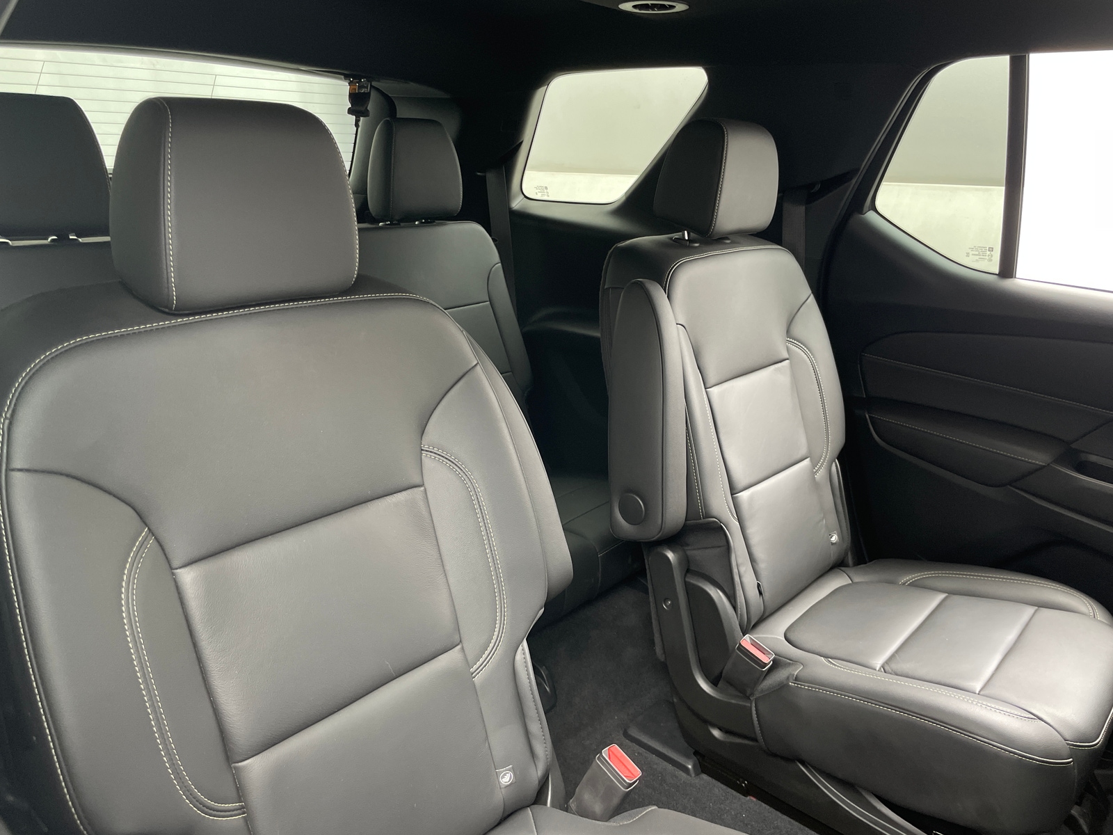 Thumbnail: 2023 Chevrolet Traverse - 5