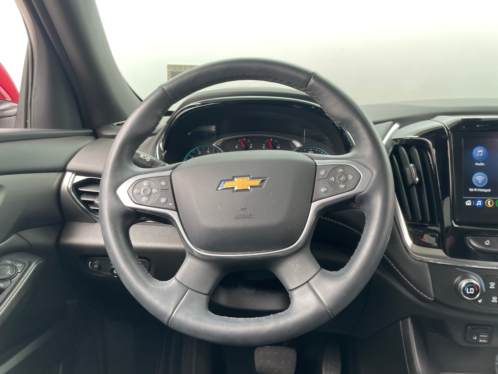 Thumbnail: 2023 Chevrolet Traverse - 4