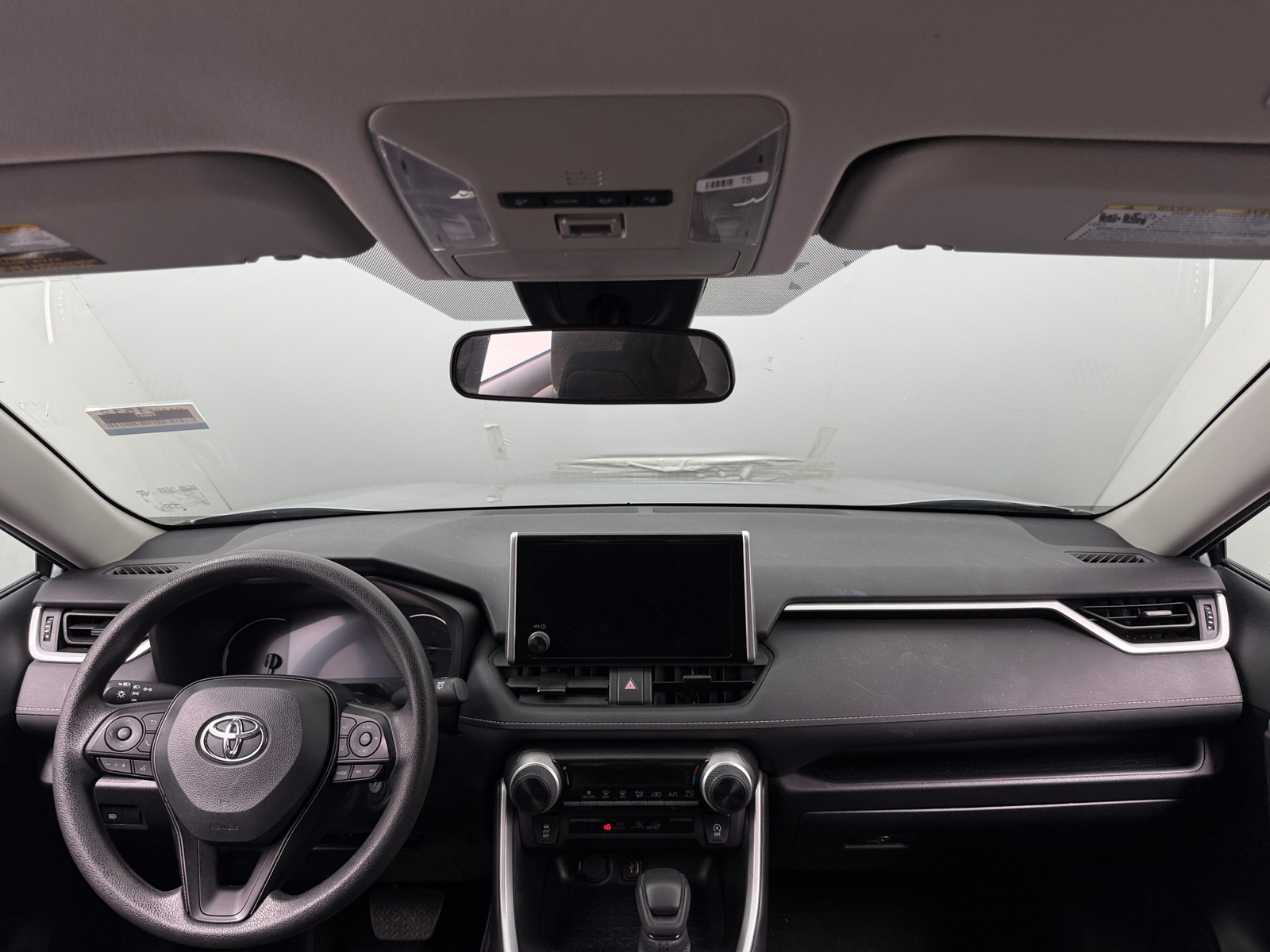 Thumbnail: 2025 Toyota RAV4 - 3