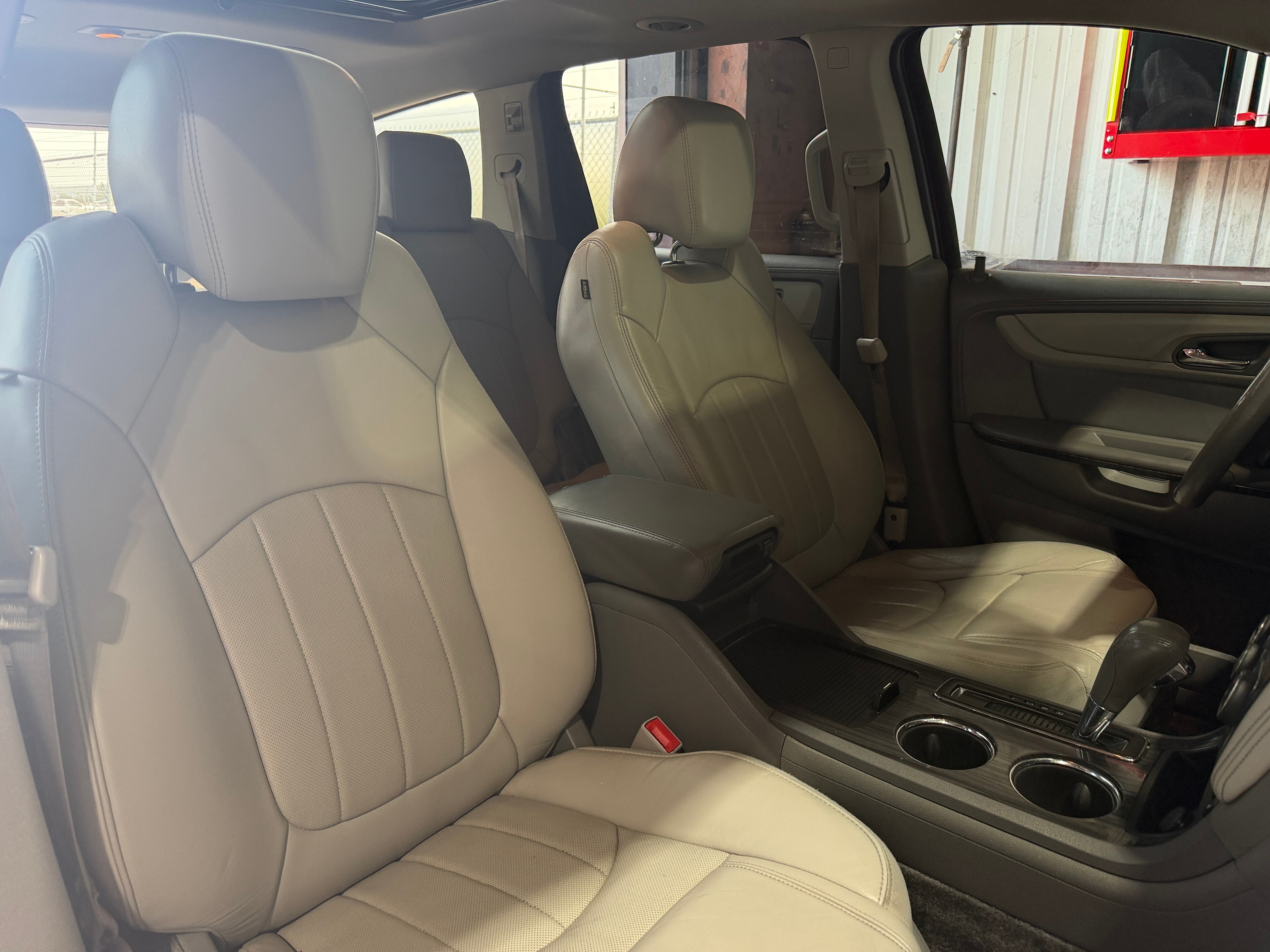 2014 Chevrolet Traverse LTZ