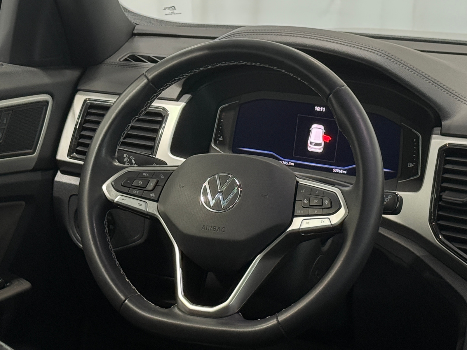 Thumbnail: 2023 Volkswagen Atlas - 5