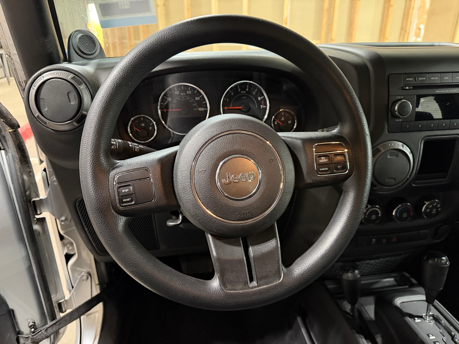Thumbnail: 2012 Jeep Wrangler - 5