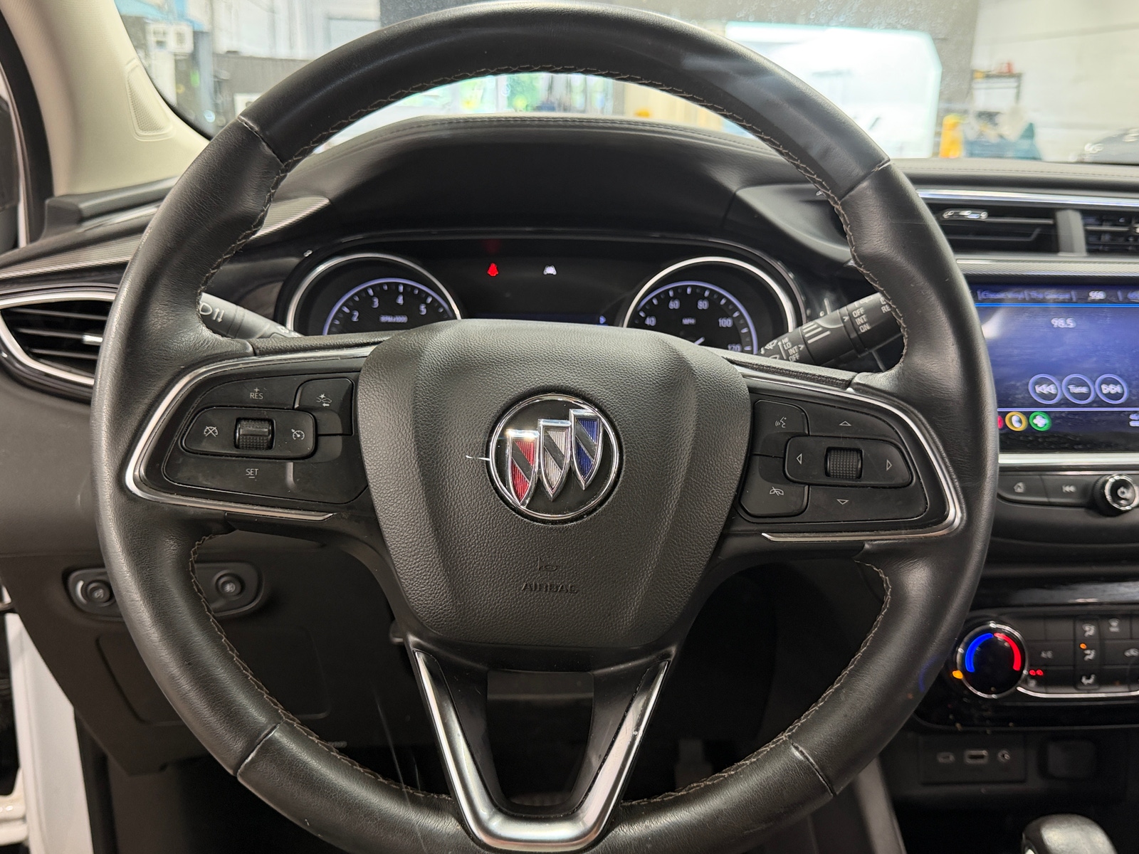 Thumbnail: 2022 Buick Encore GX - 4