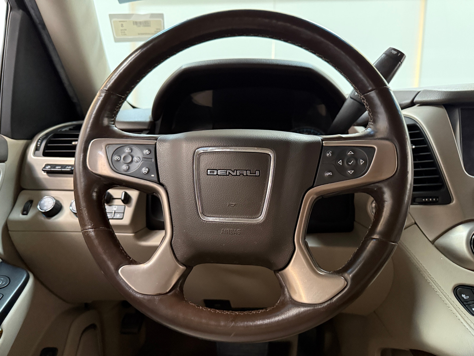 Thumbnail: 2017 GMC Yukon - 4