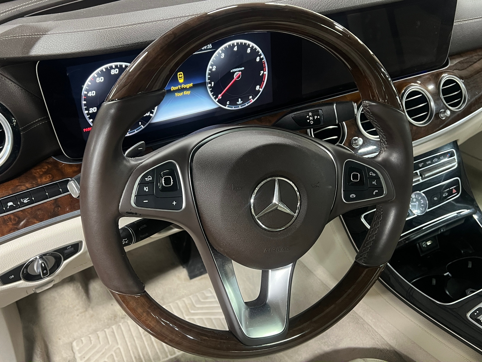 Thumbnail: 2018 Mercedes-Benz E-Class - 4