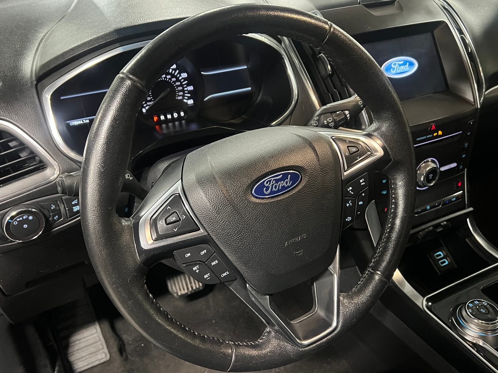 Thumbnail: 2019 Ford Edge - 4