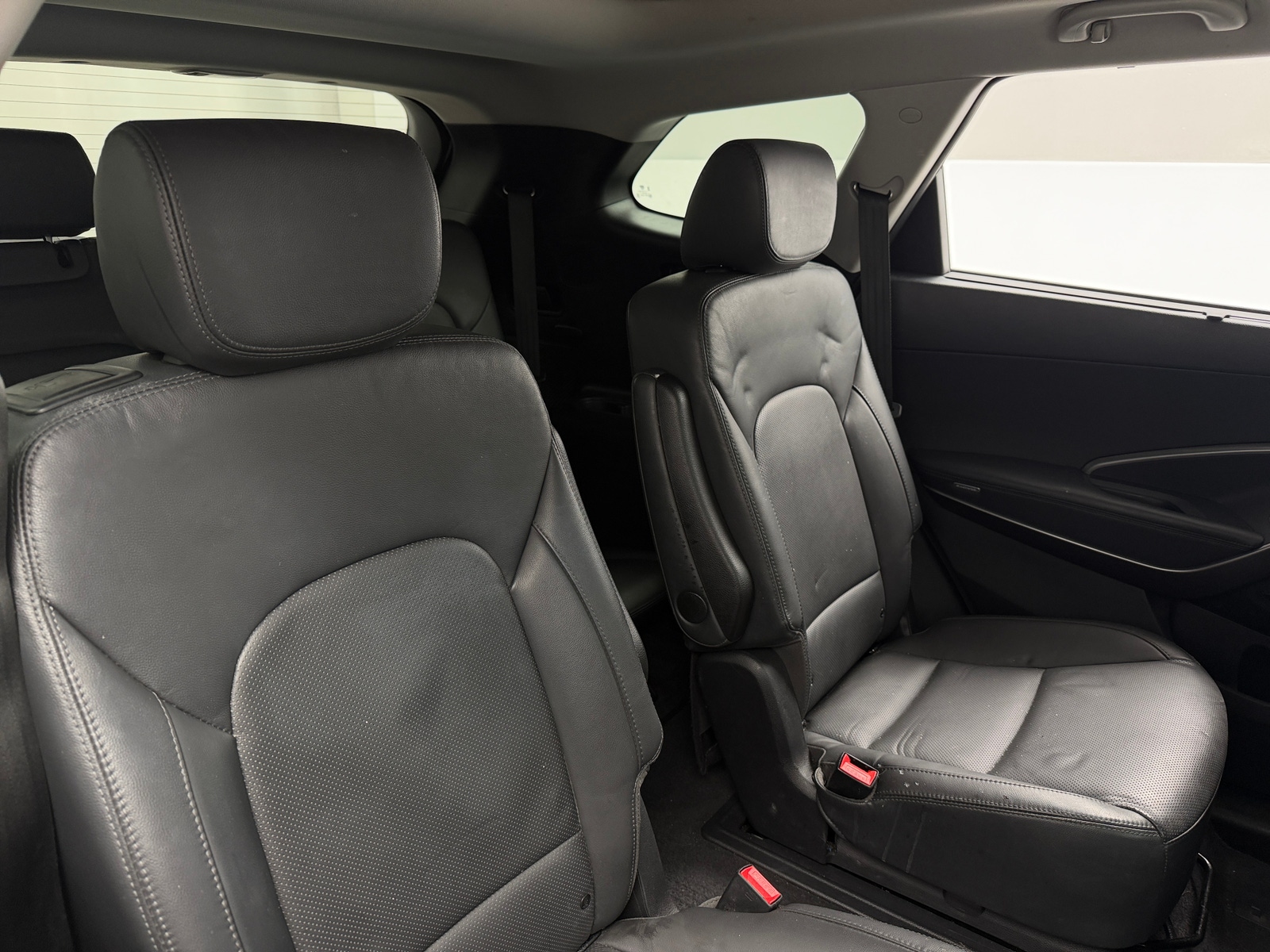 Thumbnail: 2019 Hyundai Santa Fe - 5