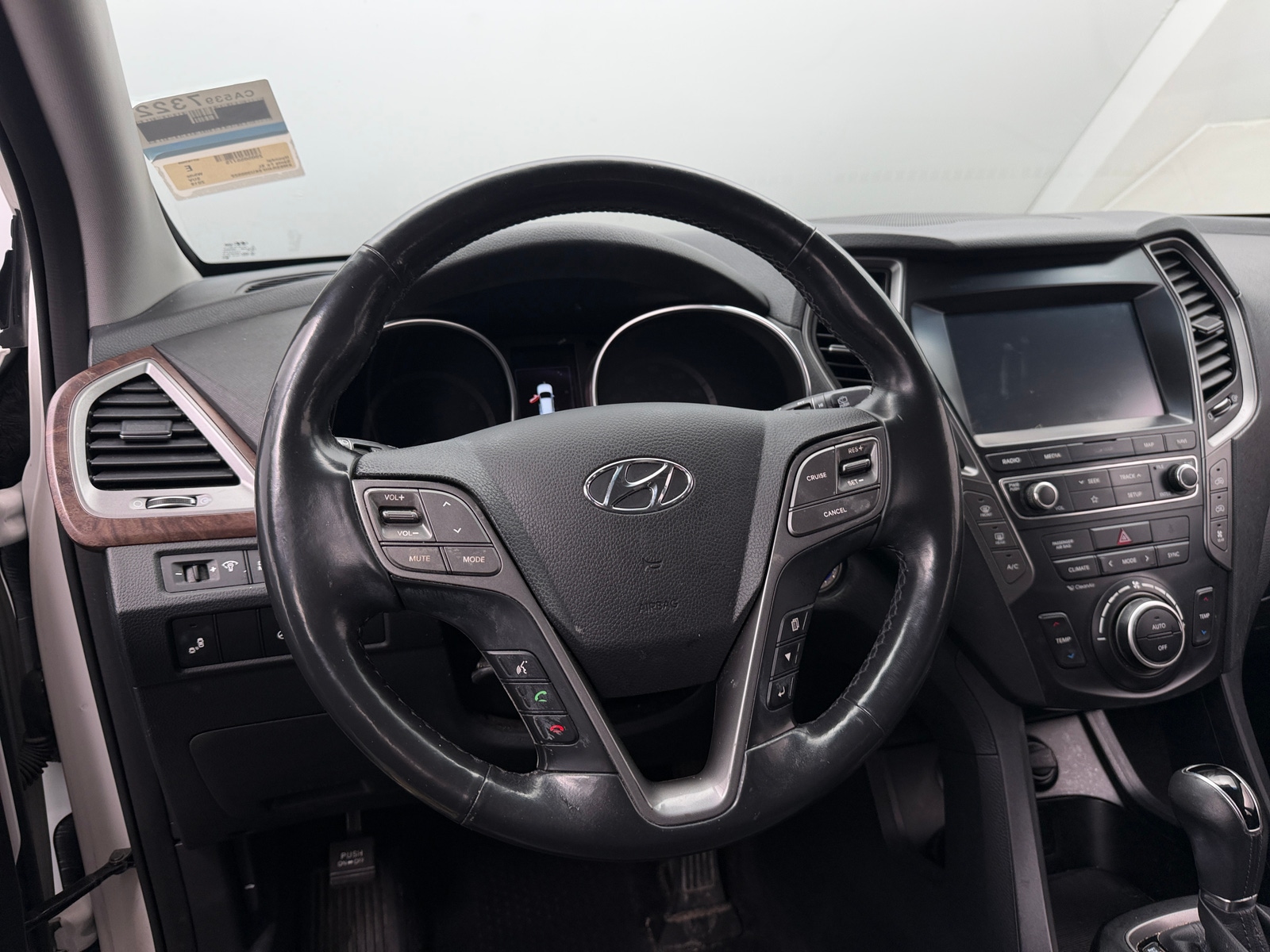 Thumbnail: 2019 Hyundai Santa Fe - 4