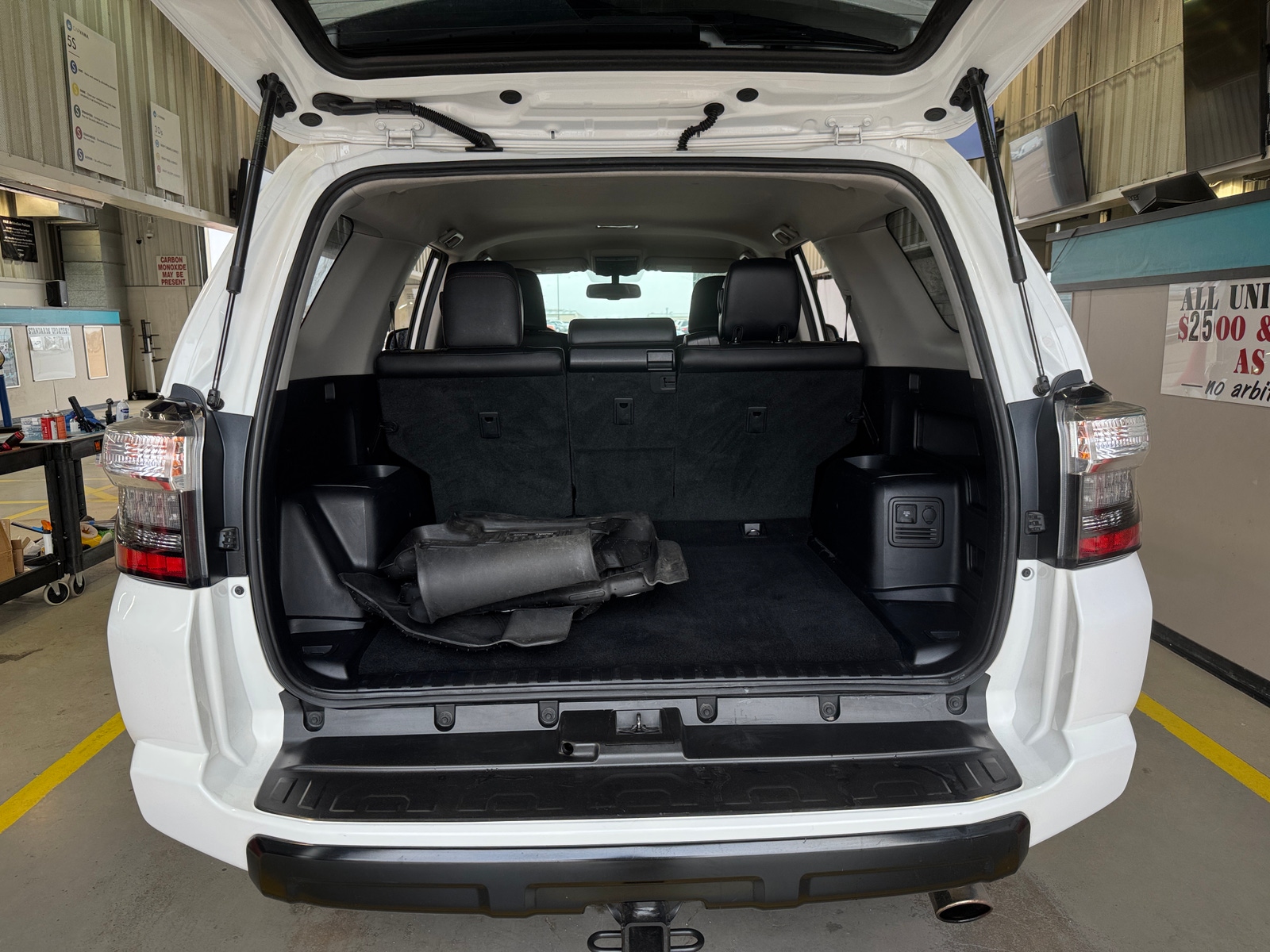 Thumbnail: 2018 Toyota 4Runner - 7
