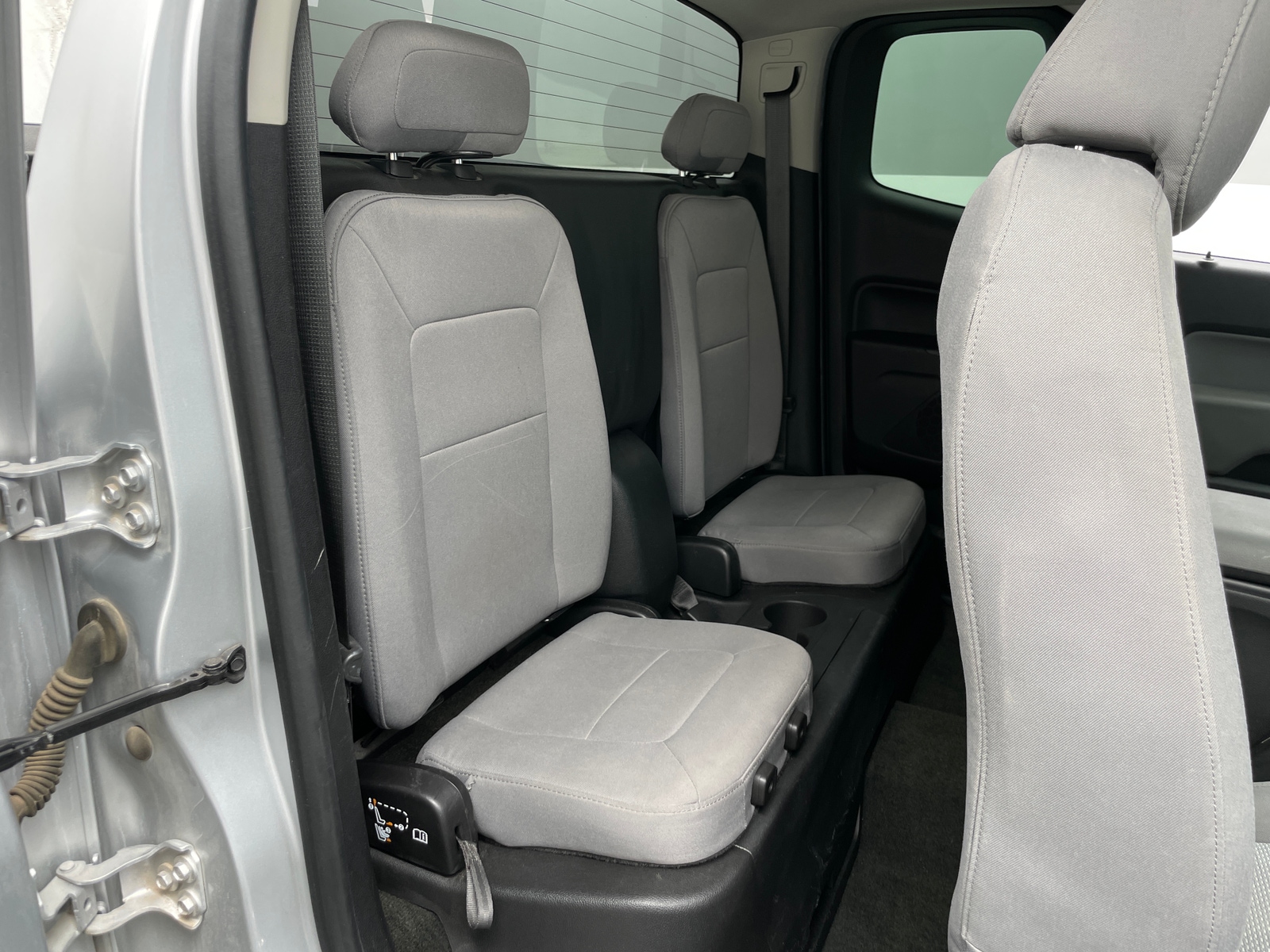 Thumbnail: 2016 GMC Canyon - 6