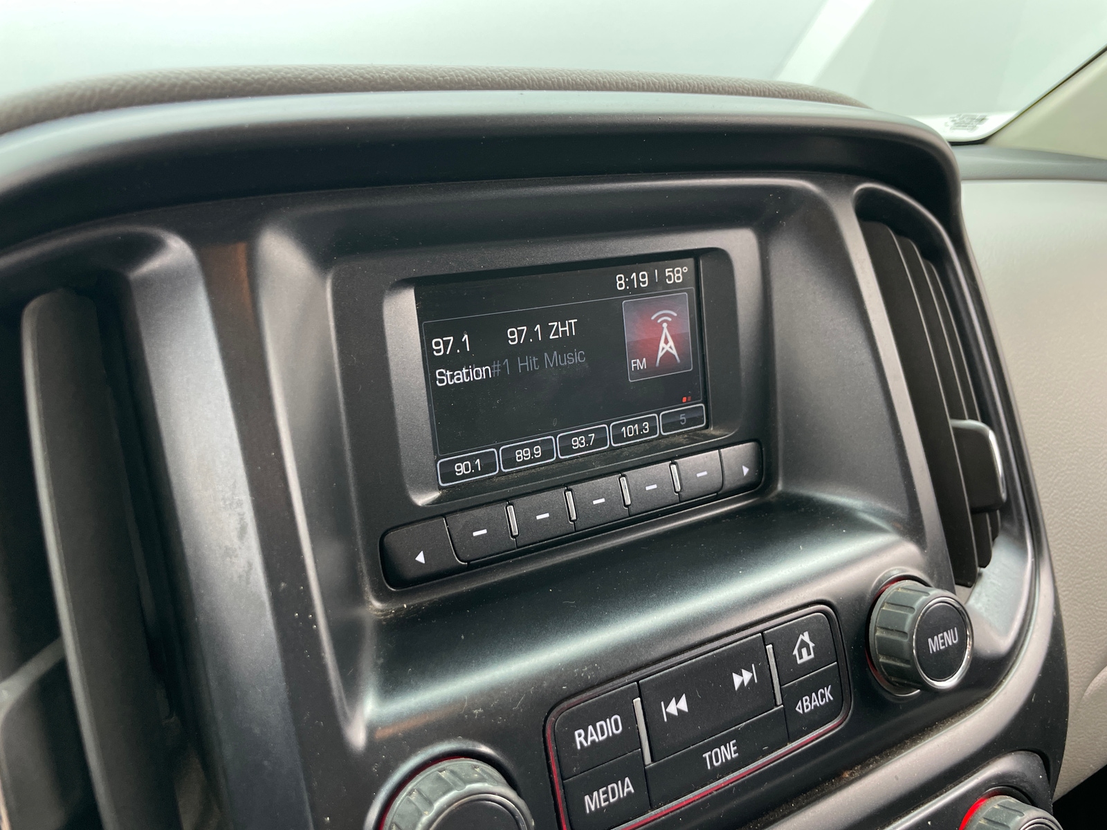 Thumbnail: 2016 GMC Canyon - 4