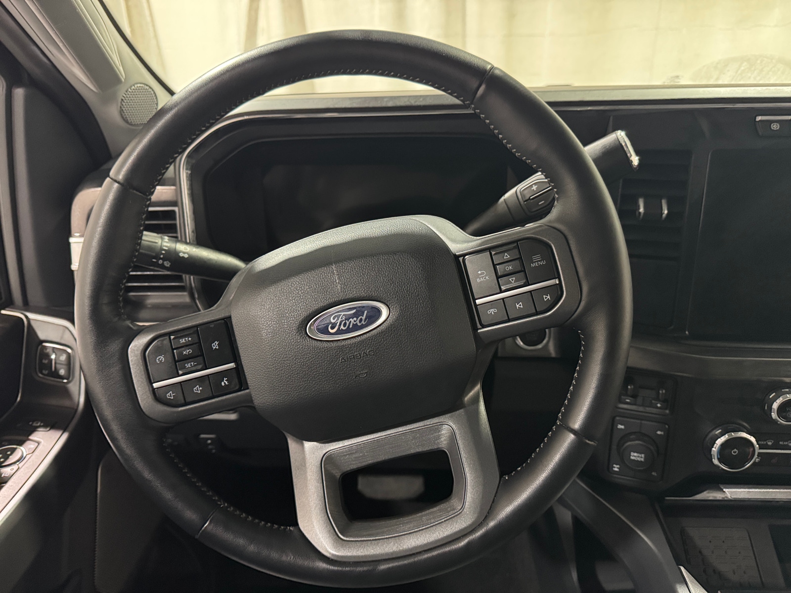 Thumbnail: 2024 Ford Econoline - 4