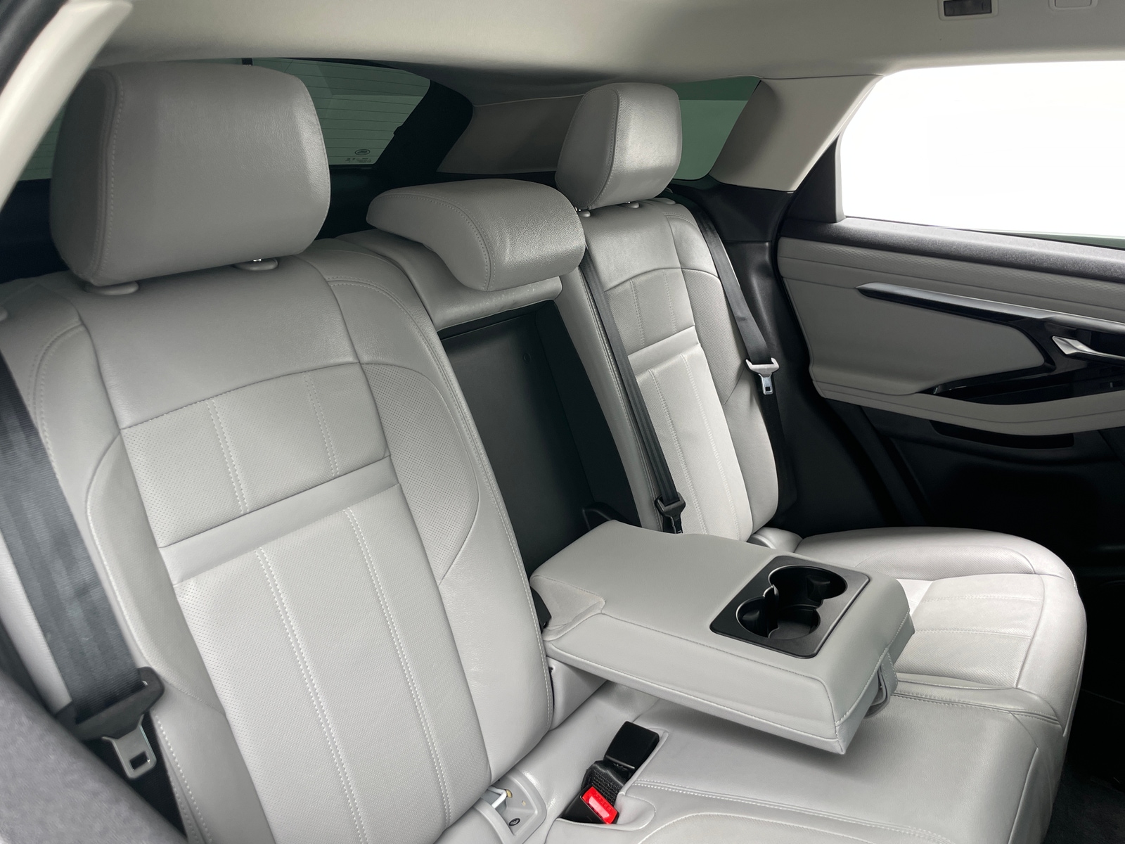 Thumbnail: 2023 Land Rover Range Rover Evoque - 5