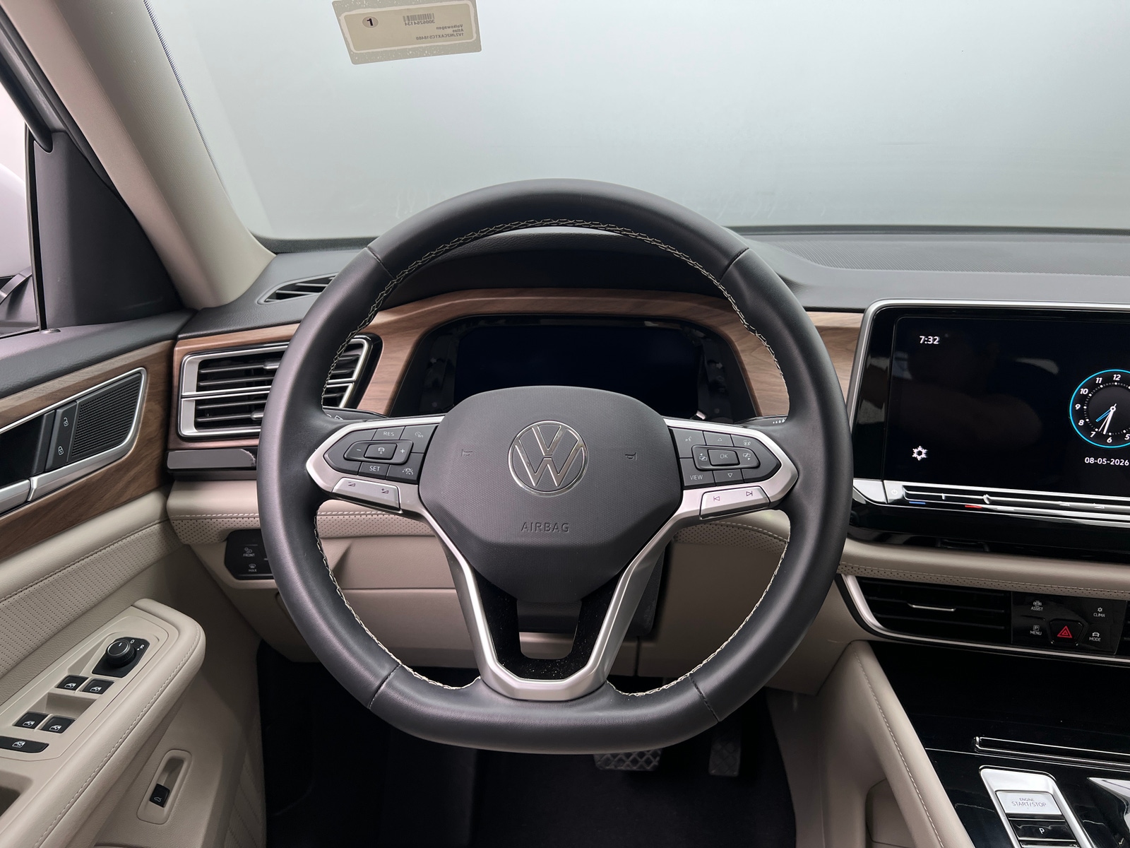 Thumbnail: 2026 Volkswagen Atlas - 4