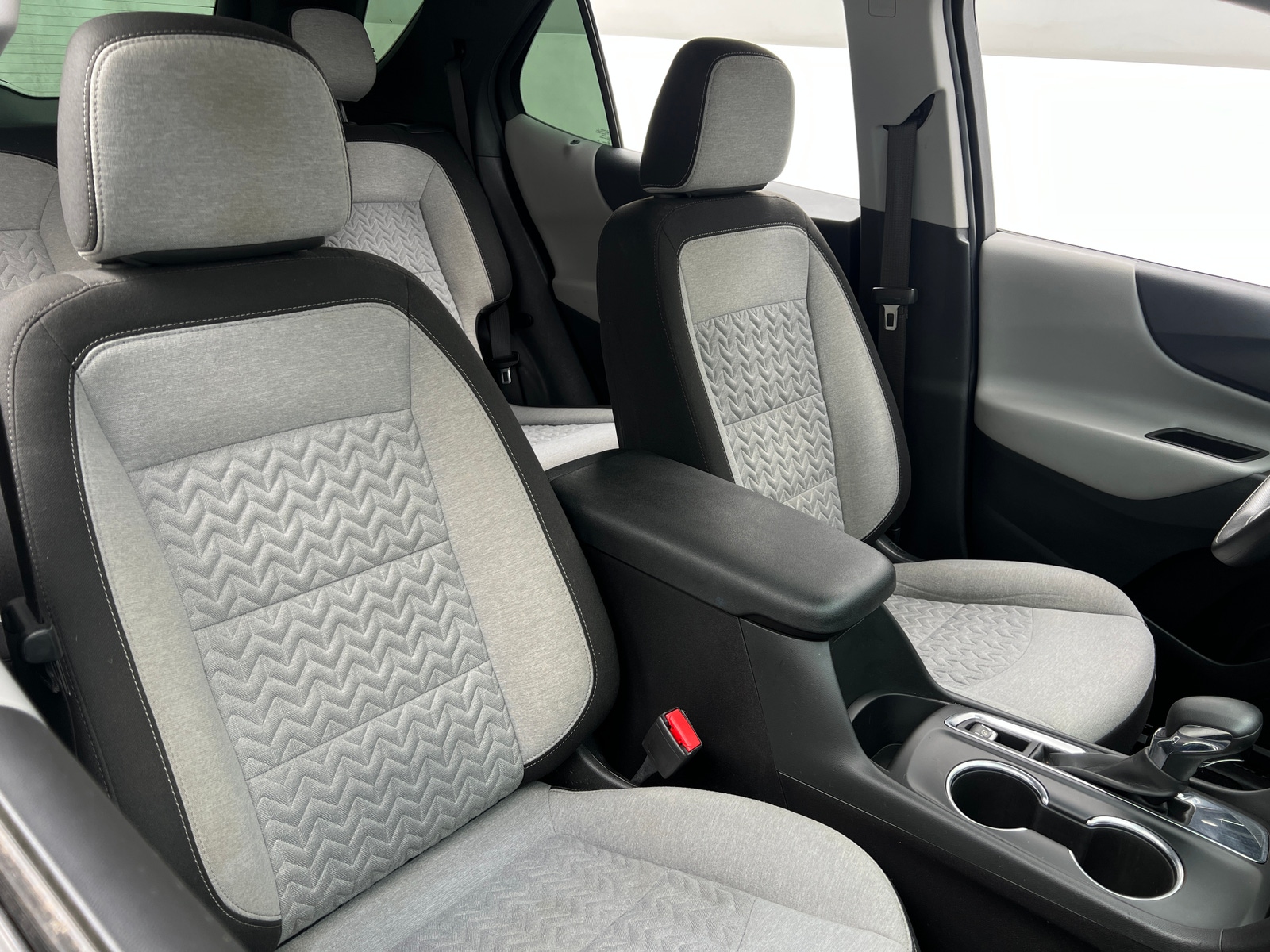 Thumbnail: 2023 Chevrolet Equinox - 2