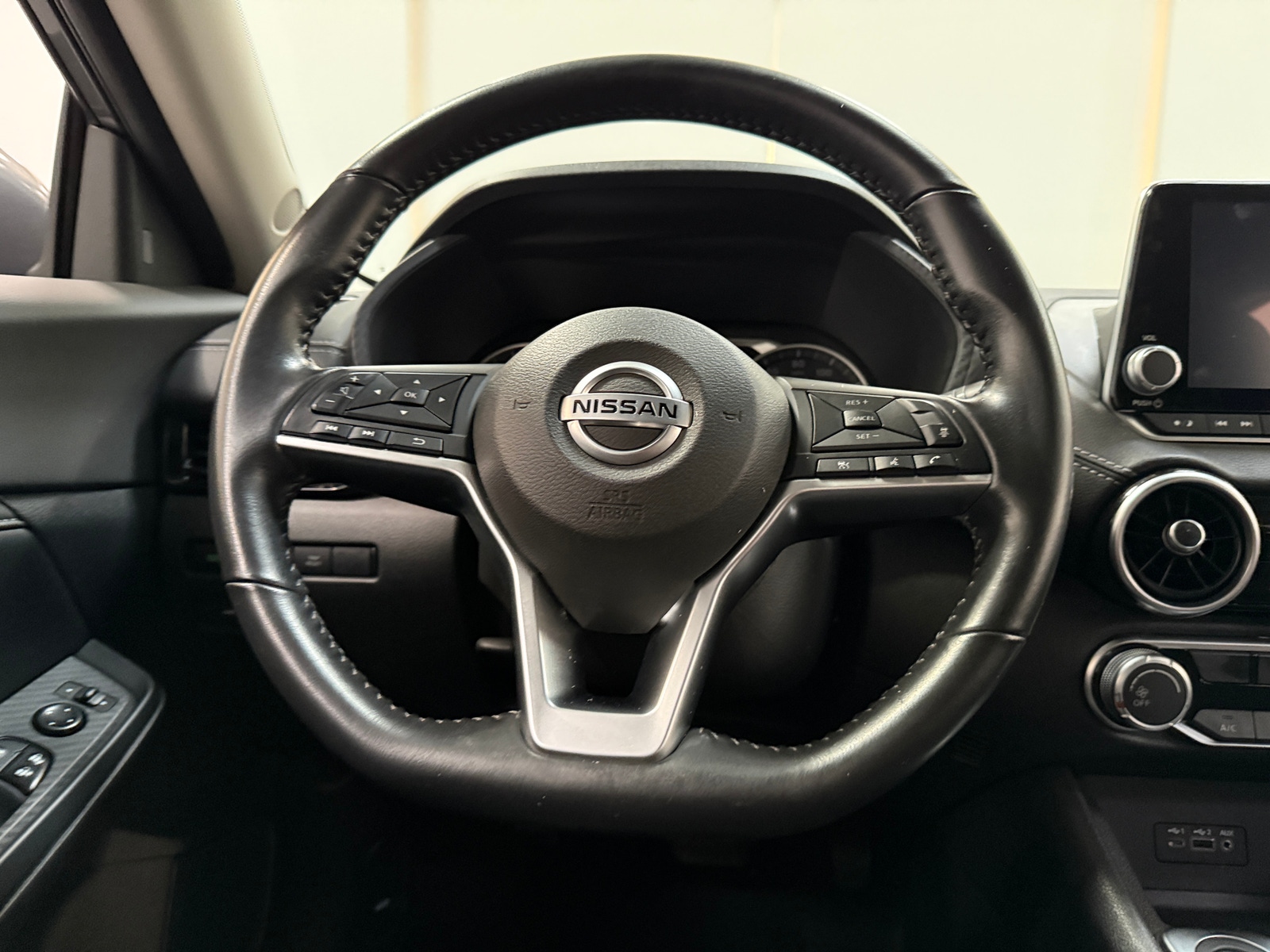 Thumbnail: 2022 Nissan Sentra - 5