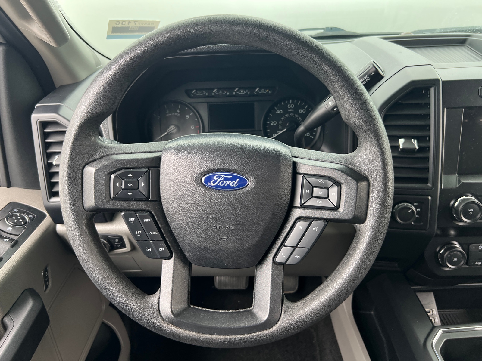 Thumbnail: 2019 Ford Econoline - 5