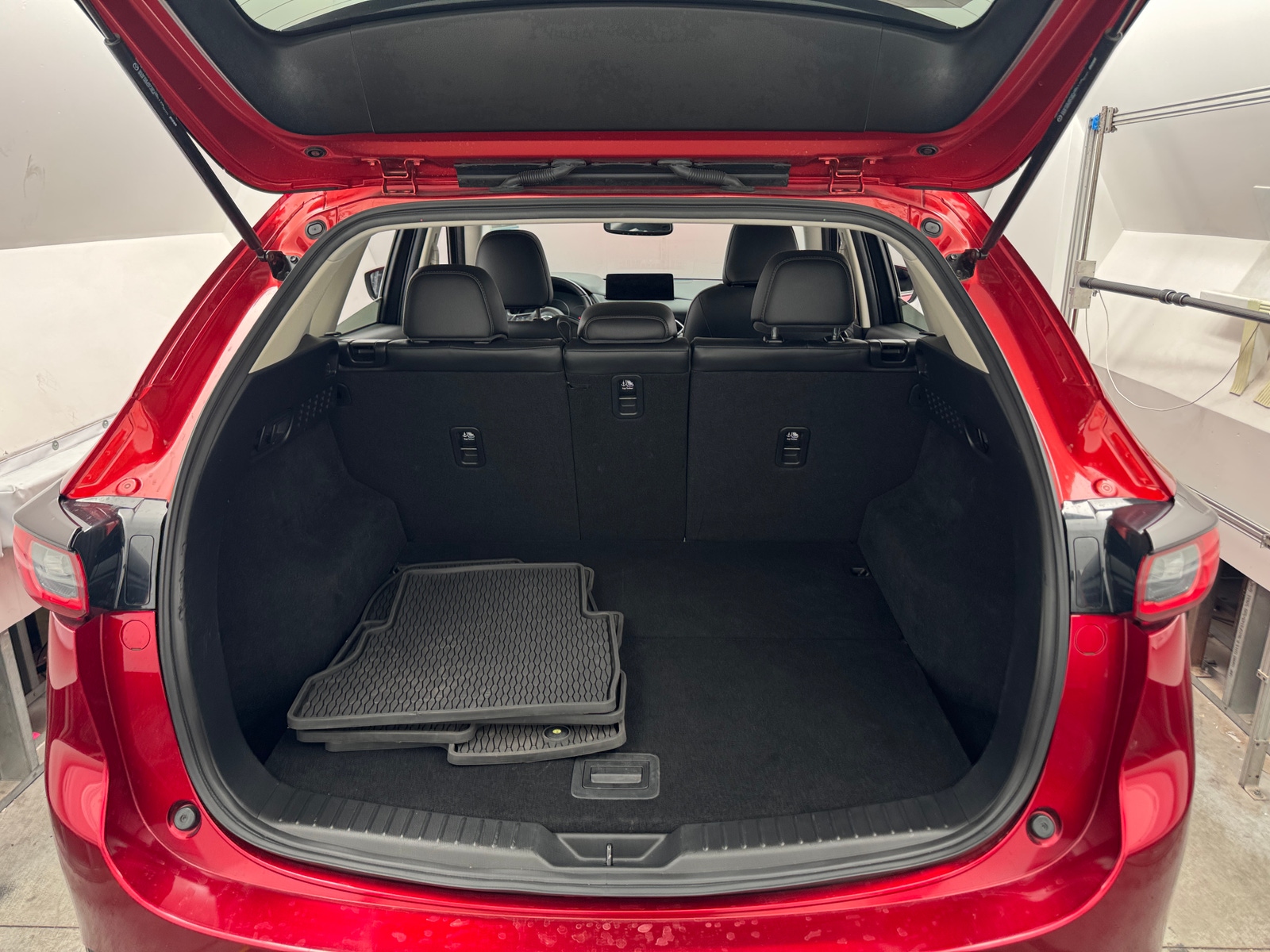 Thumbnail: 2022 Mazda CX-5 - 6