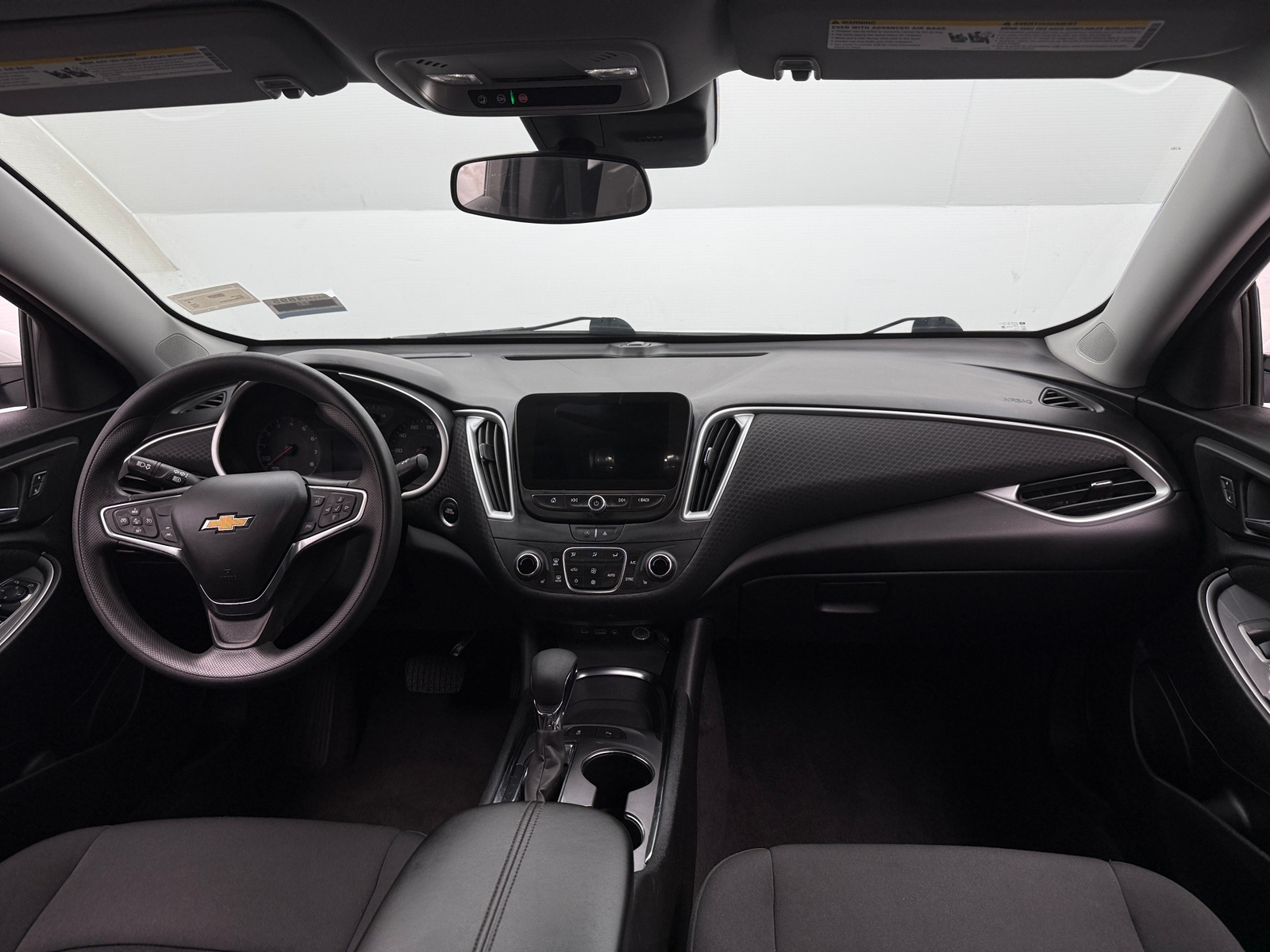 Thumbnail: 2024 Chevrolet Malibu - 3