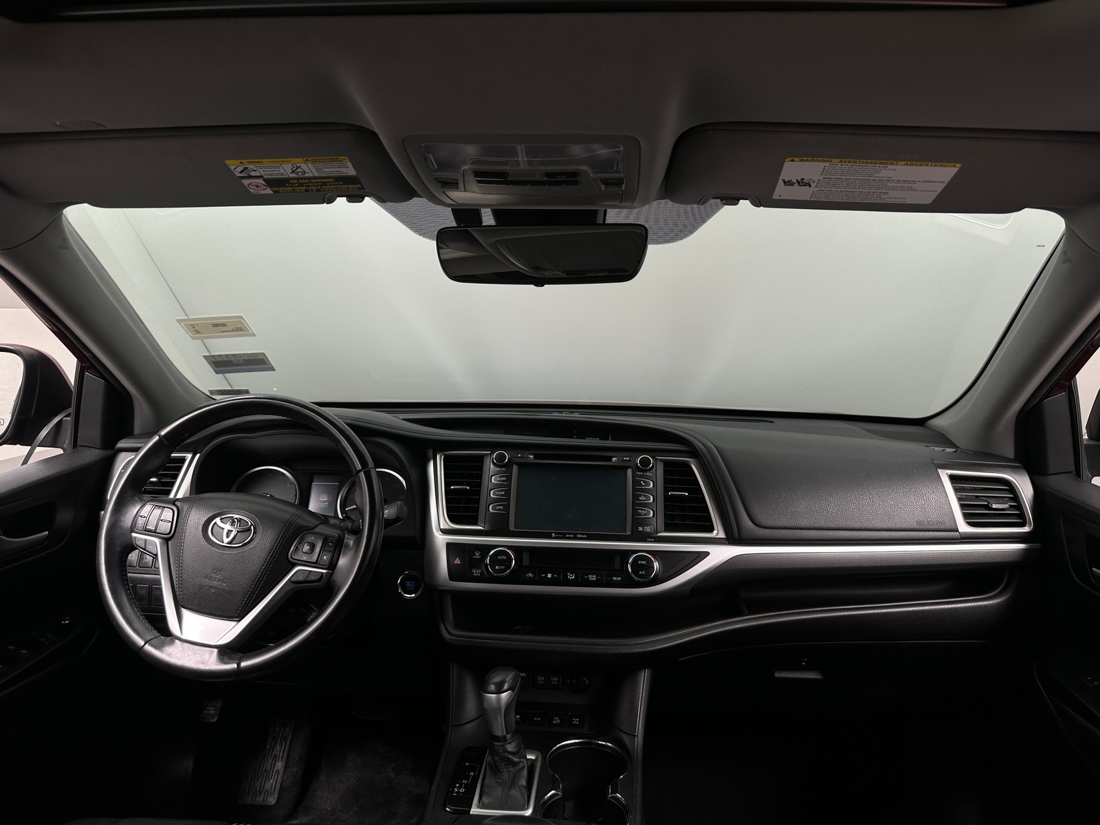 Thumbnail: 2018 Toyota Highlander - 2