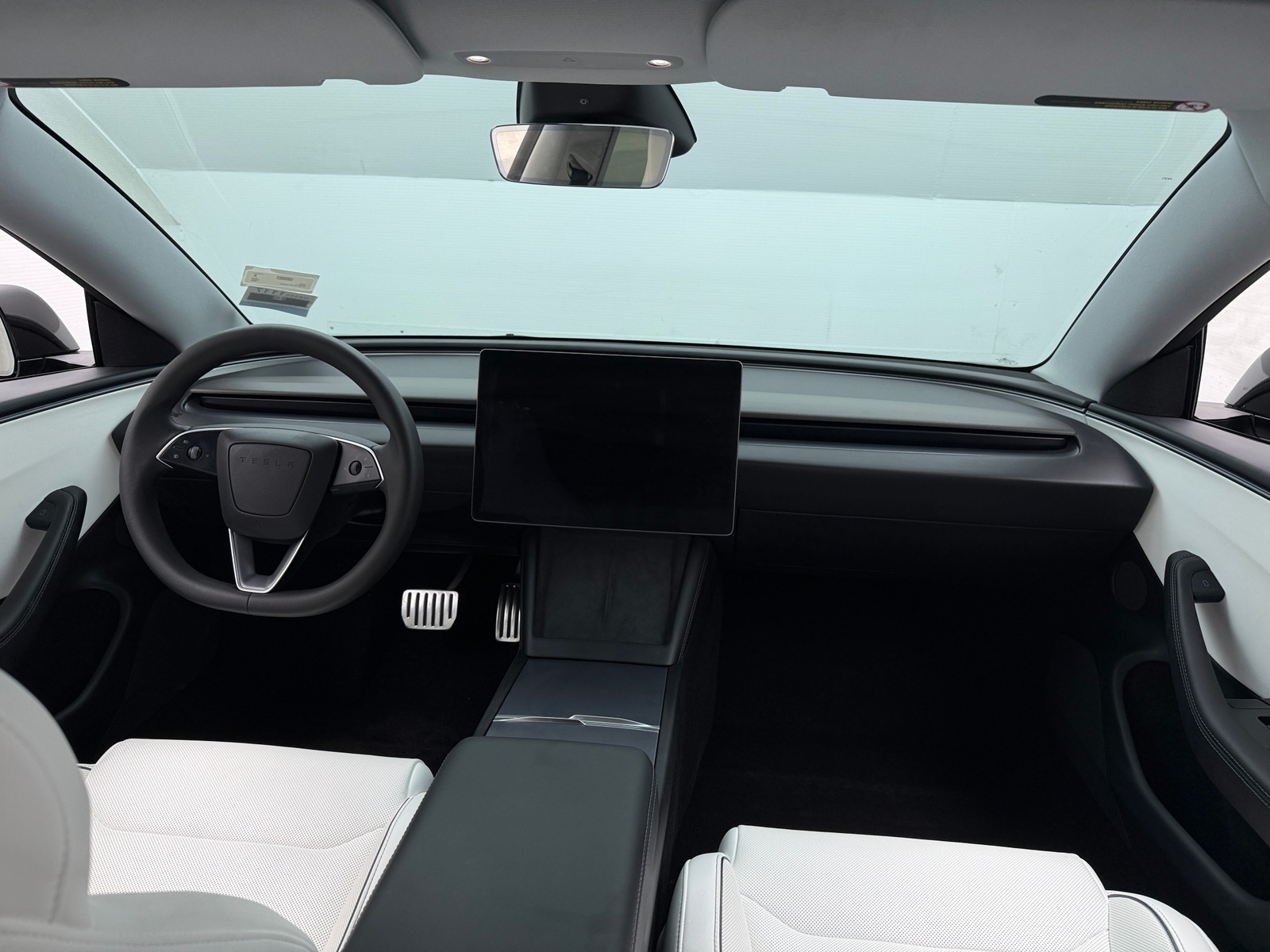 Thumbnail: 2026 Tesla Model 3 - 2