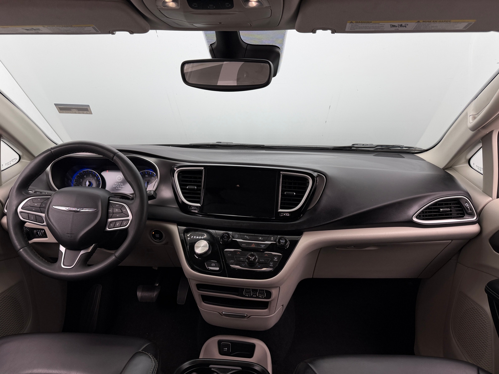 Thumbnail: 2023 Chrysler Pacifica - 2