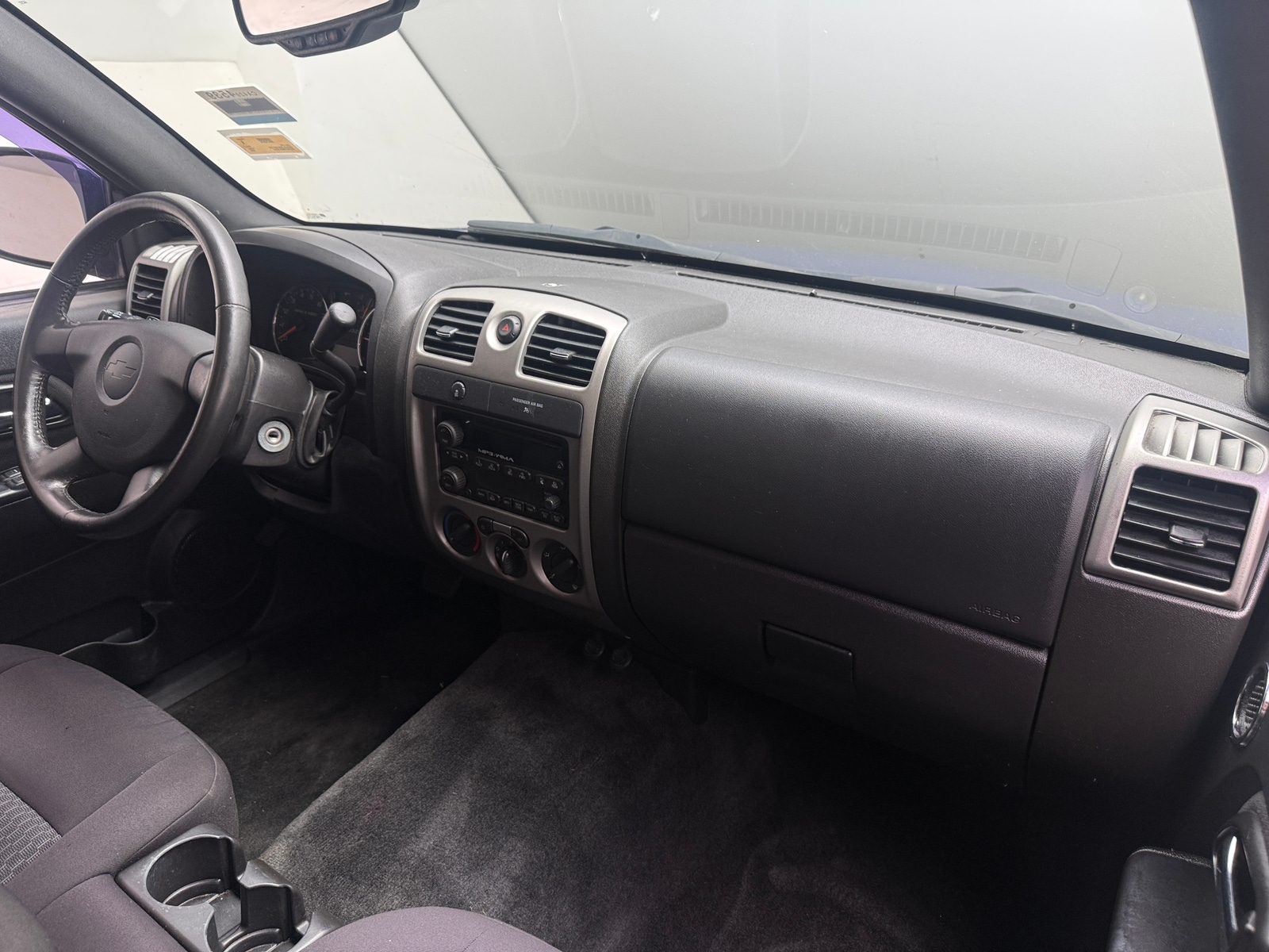 Thumbnail: 2012 Chevrolet Colorado - 3