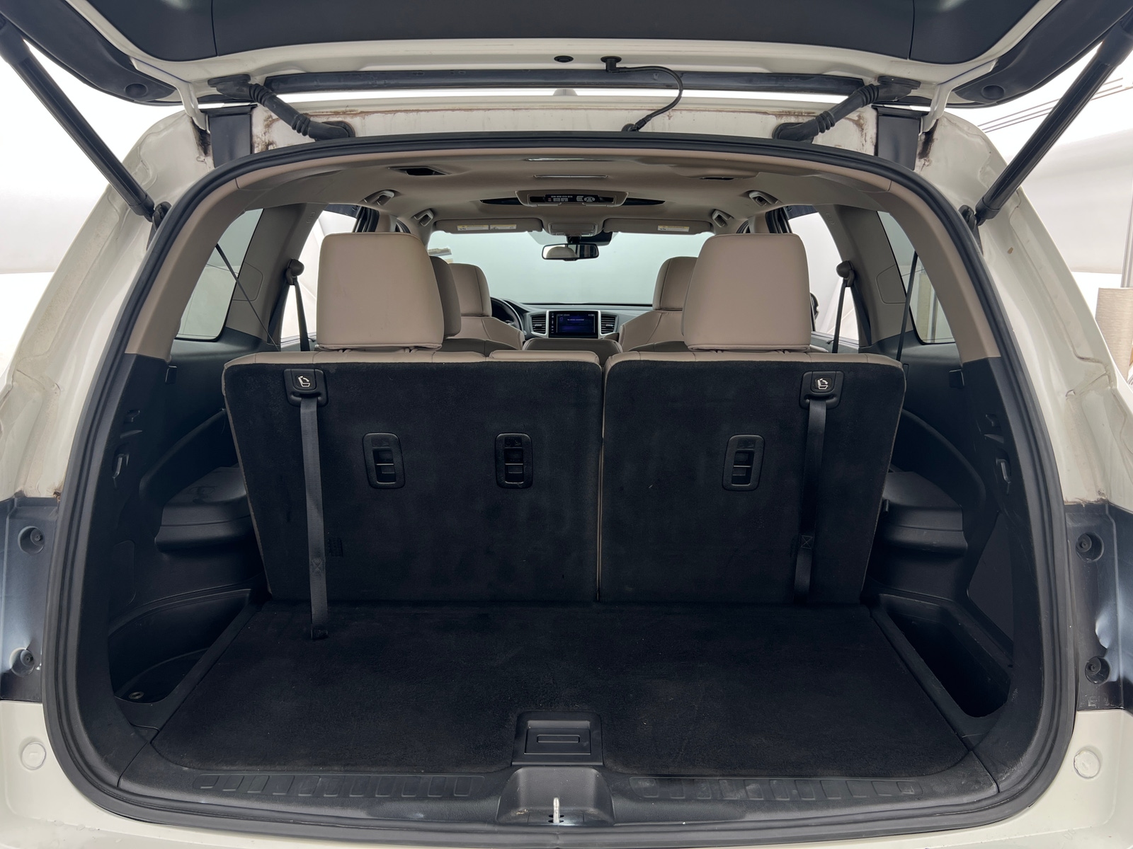Thumbnail: 2017 Honda Pilot - 6