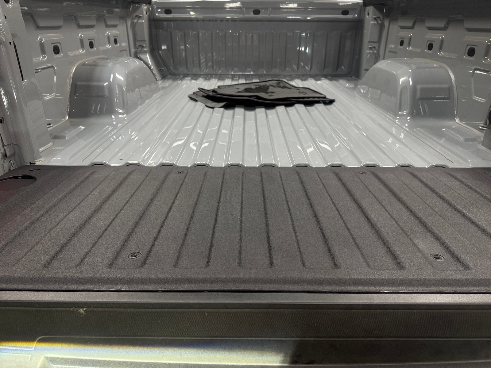 Thumbnail: 2025 Chevrolet Silverado 1500 - 7