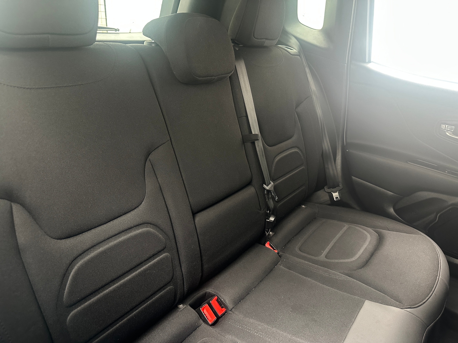 Thumbnail: 2017 Jeep Renegade - 6