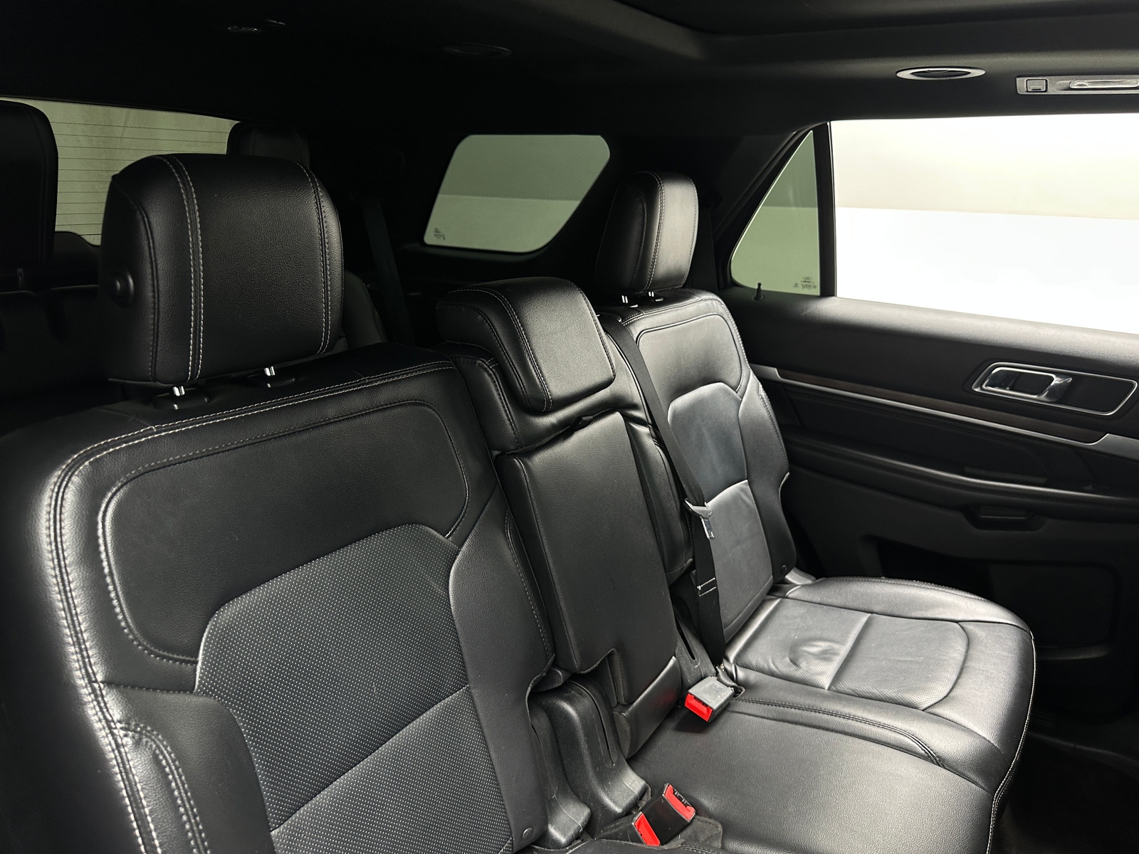 Thumbnail: 2018 Ford Explorer - 5