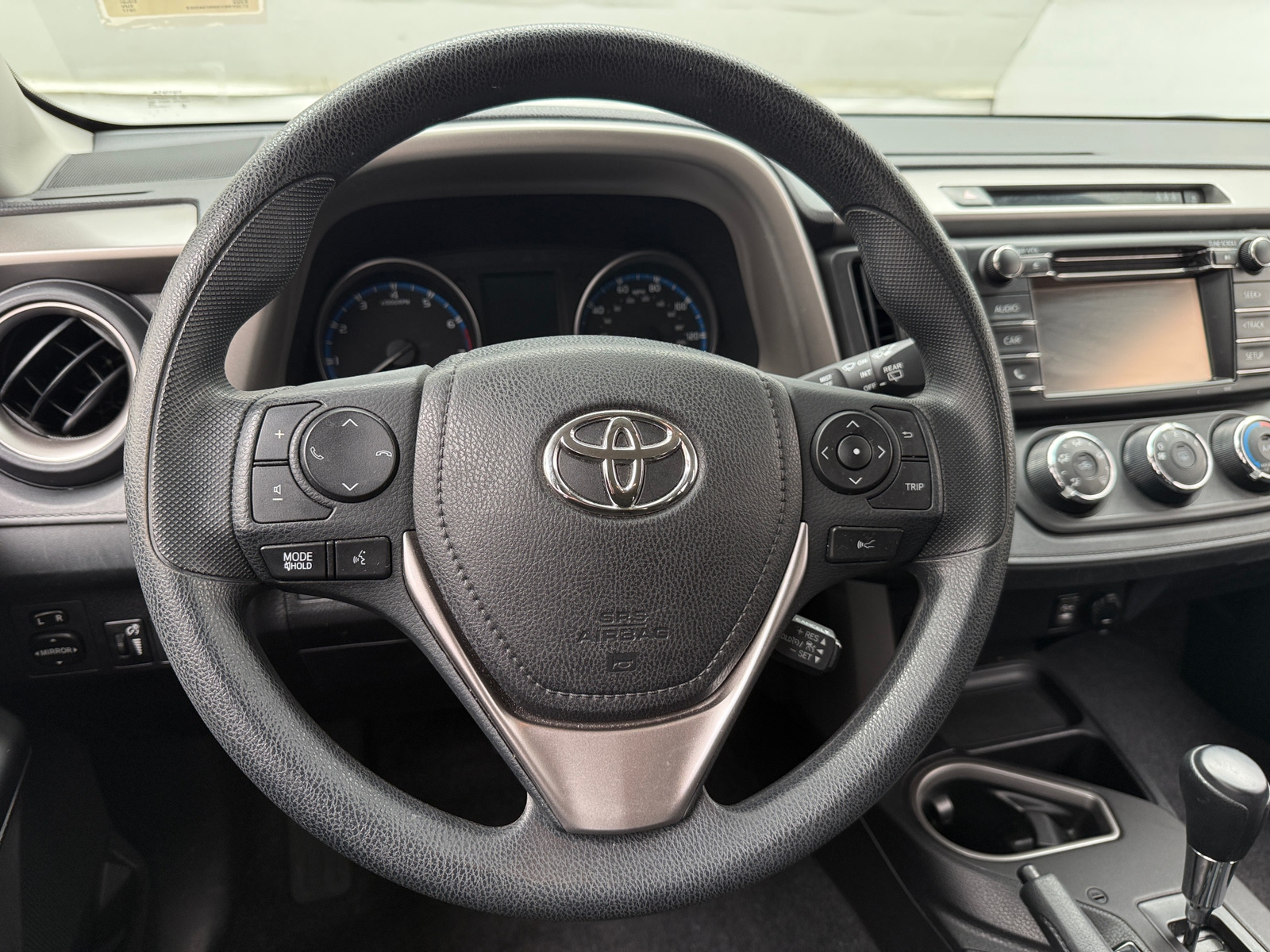Thumbnail: 2017 Toyota RAV4 - 5