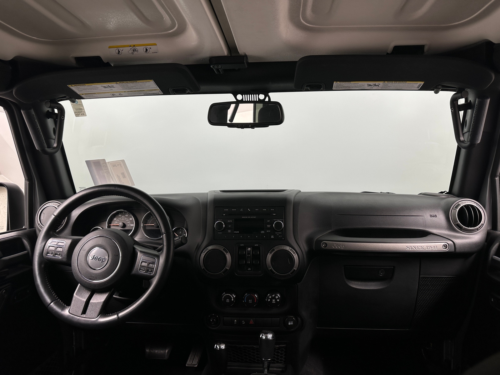 Thumbnail: 2017 Jeep Wrangler - 3