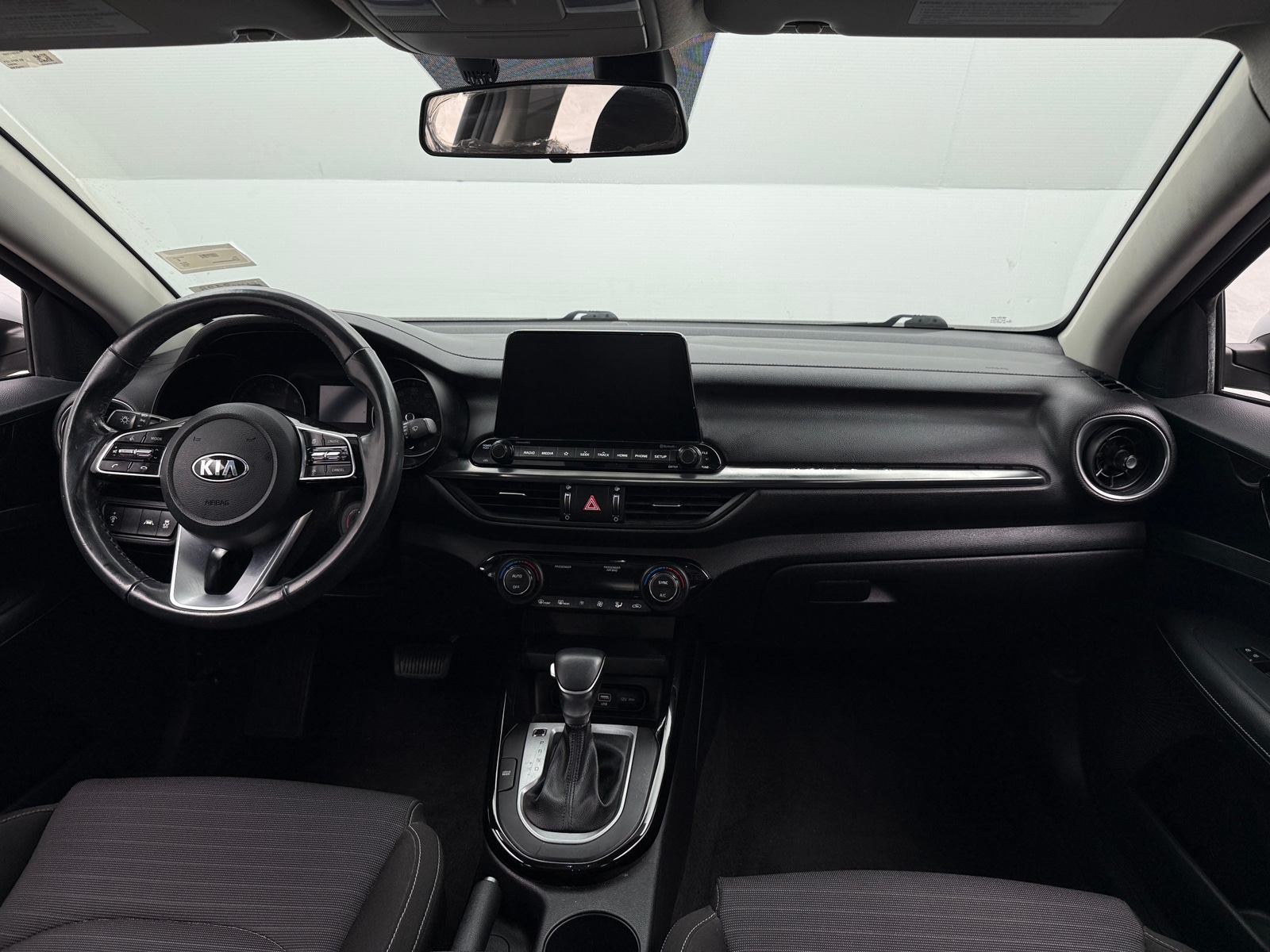 Thumbnail: 2019 Kia Forte - 3