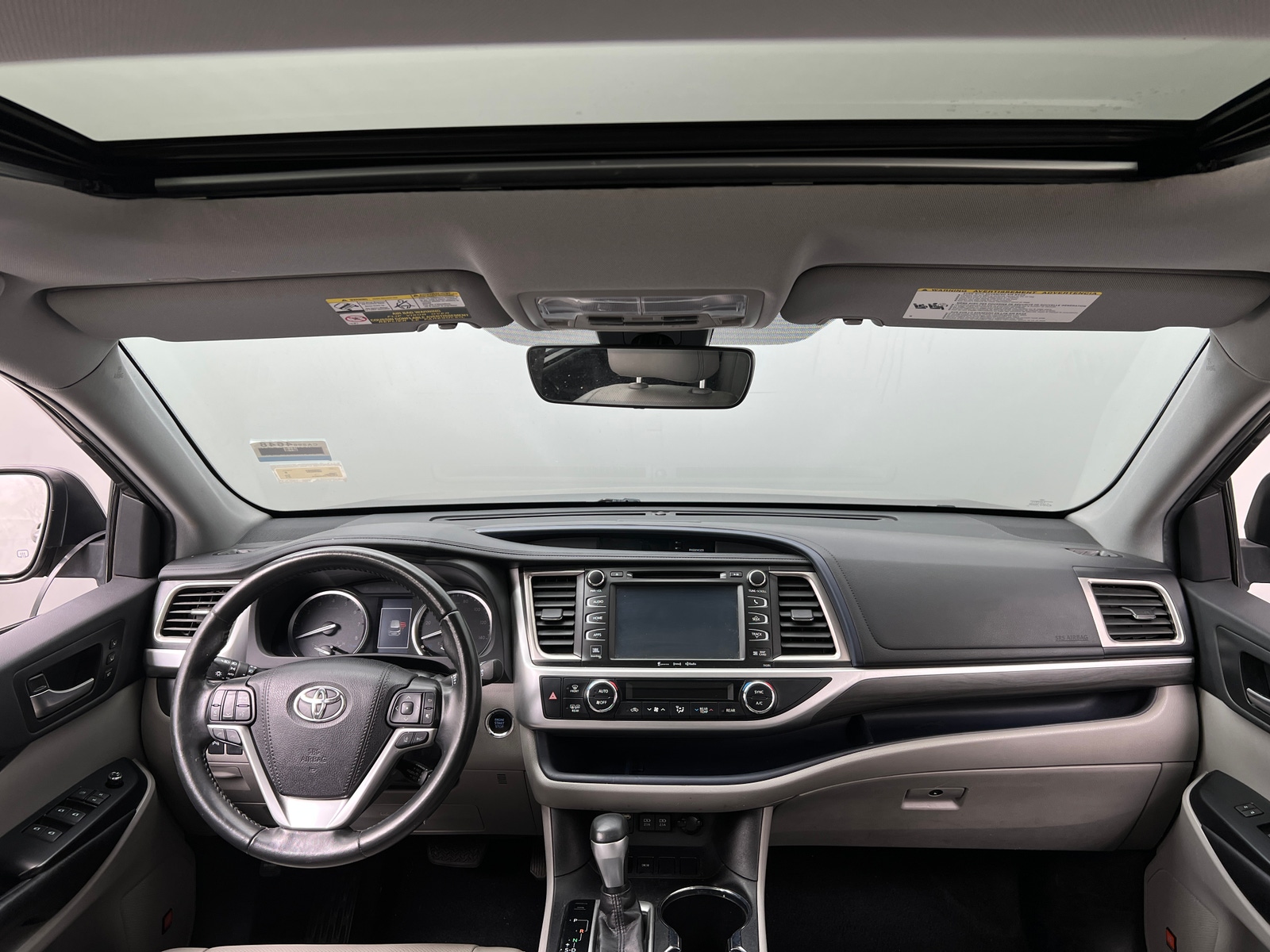 Thumbnail: 2019 Toyota Highlander - 2
