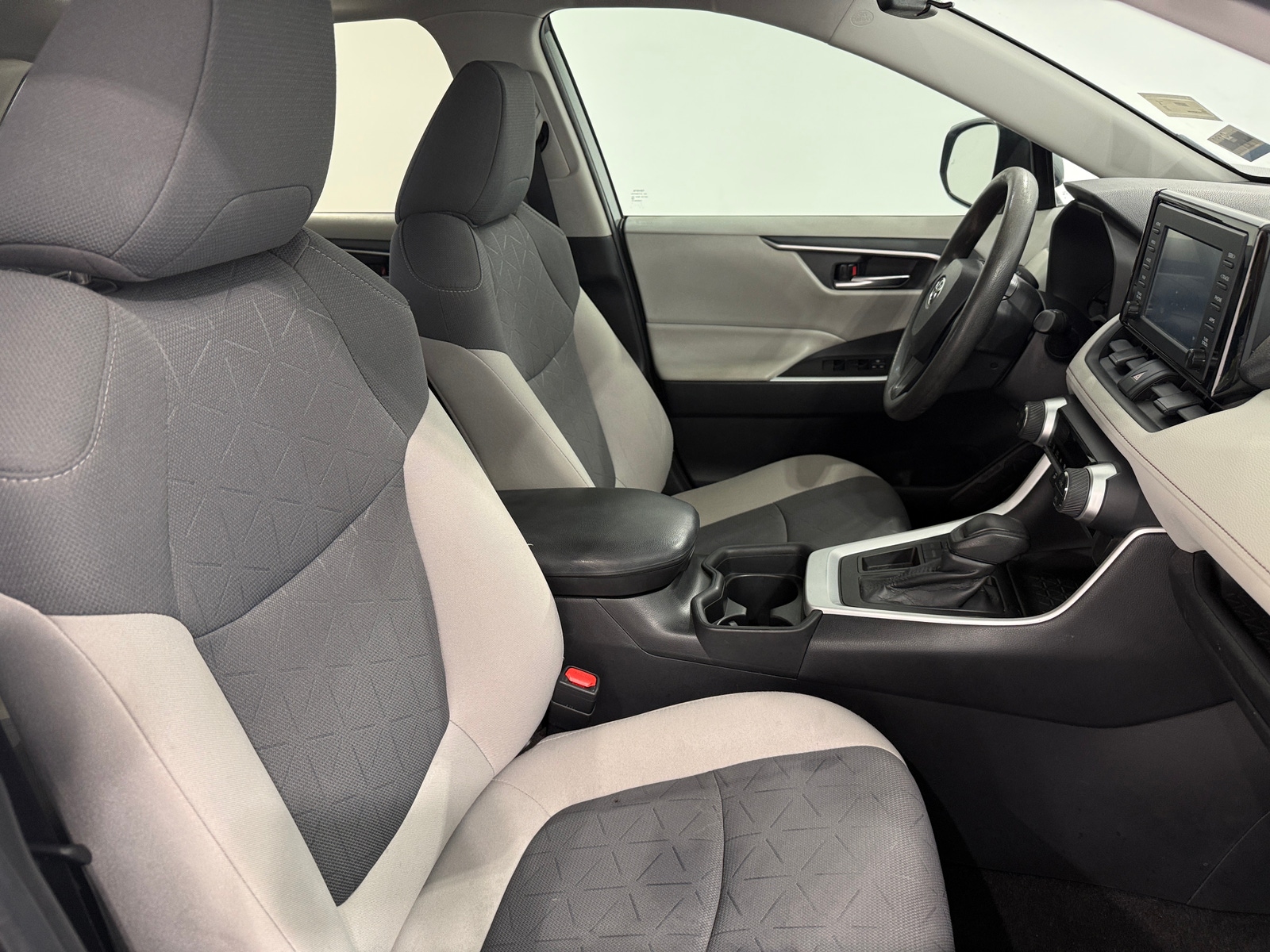 Thumbnail: 2019 Toyota RAV4 - 2