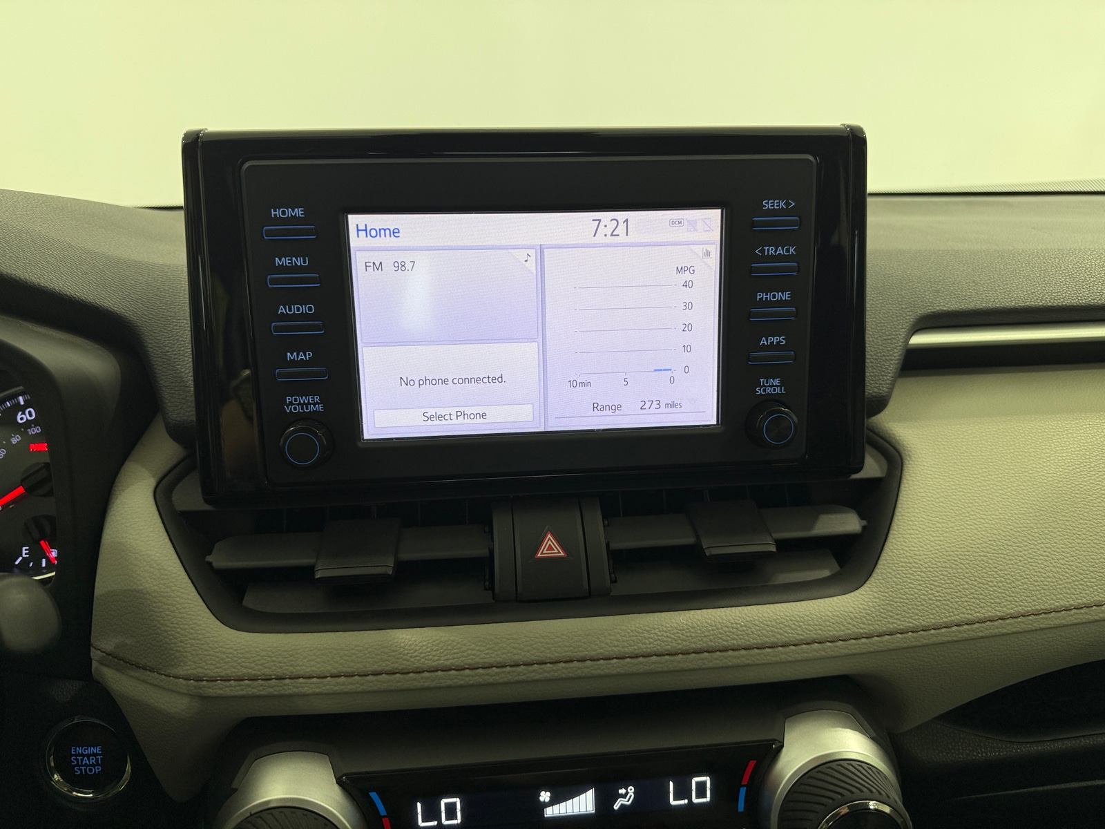 Thumbnail: 2019 Toyota RAV4 - 4