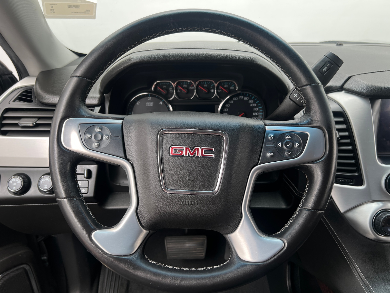 Thumbnail: 2019 GMC Yukon - 5