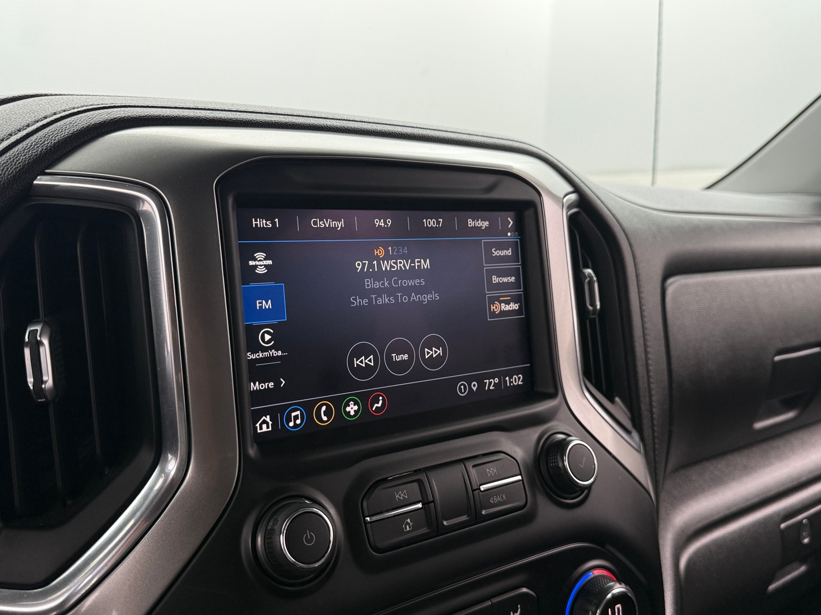 Thumbnail: 2021 Chevrolet Silverado 1500 - 3
