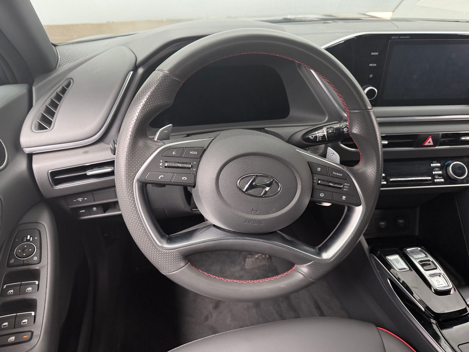 Thumbnail: 2020 Hyundai Sonata - 4