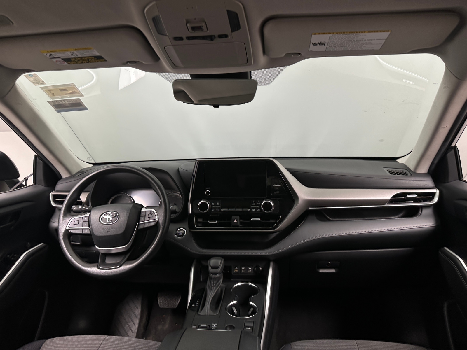 Thumbnail: 2023 Toyota Highlander - 3