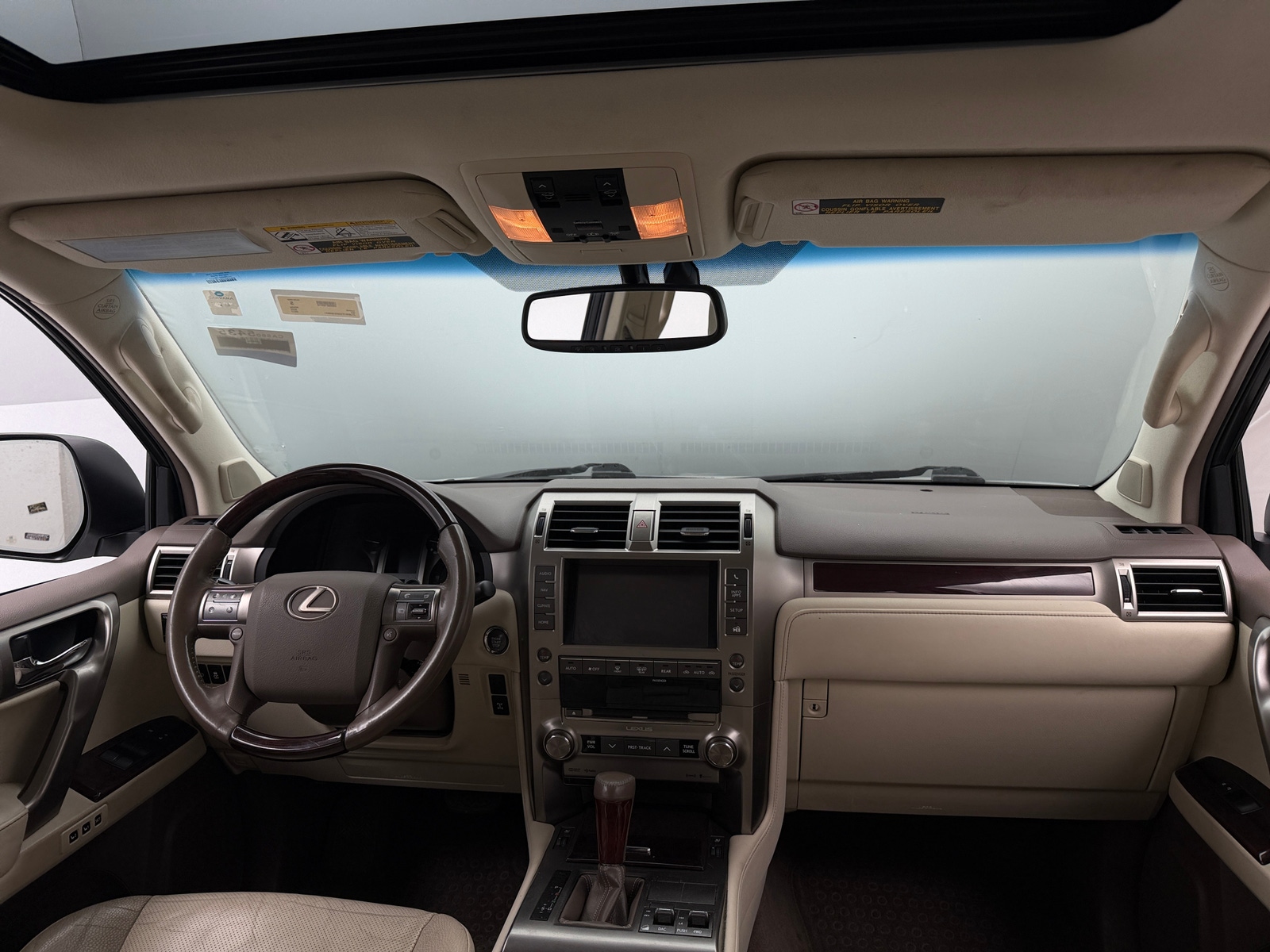 Thumbnail: 2017 Lexus GX - 2