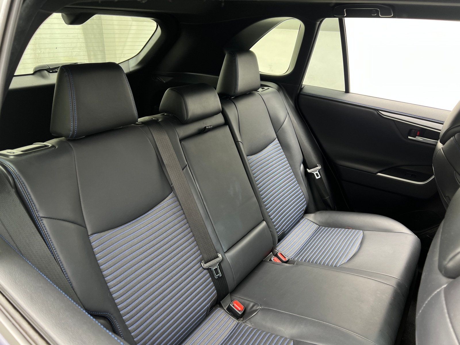 Thumbnail: 2020 Toyota RAV4 - 5