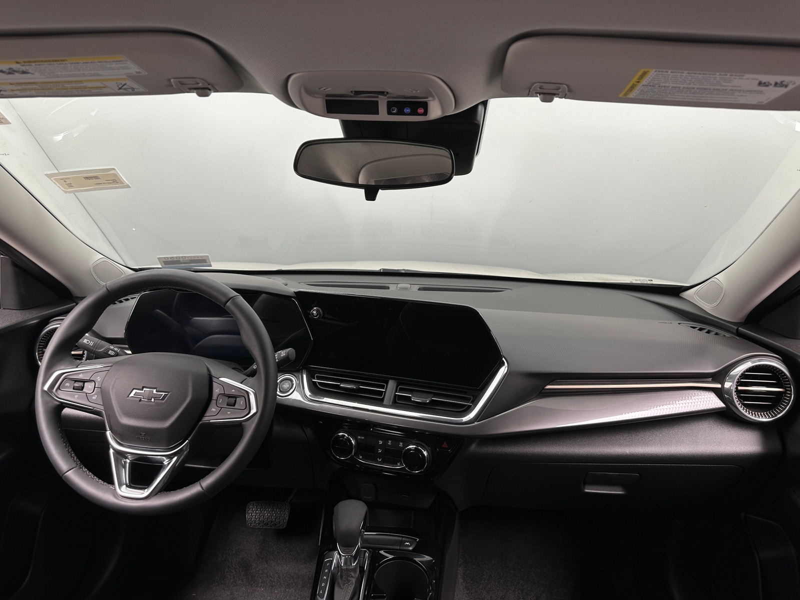 Thumbnail: 2026 Chevrolet Trax - 2
