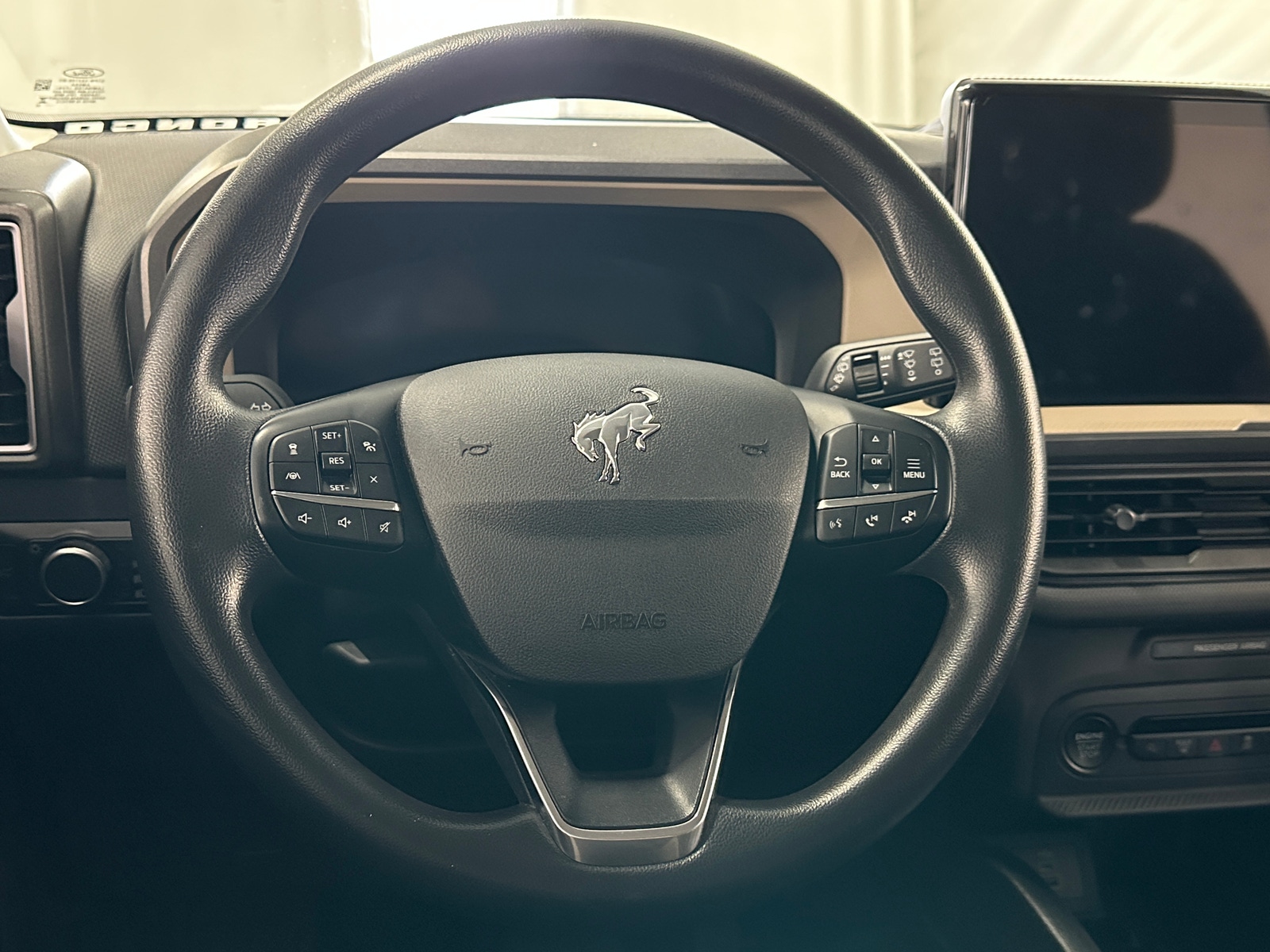 Thumbnail: 2025 Ford Bronco Sport - 5