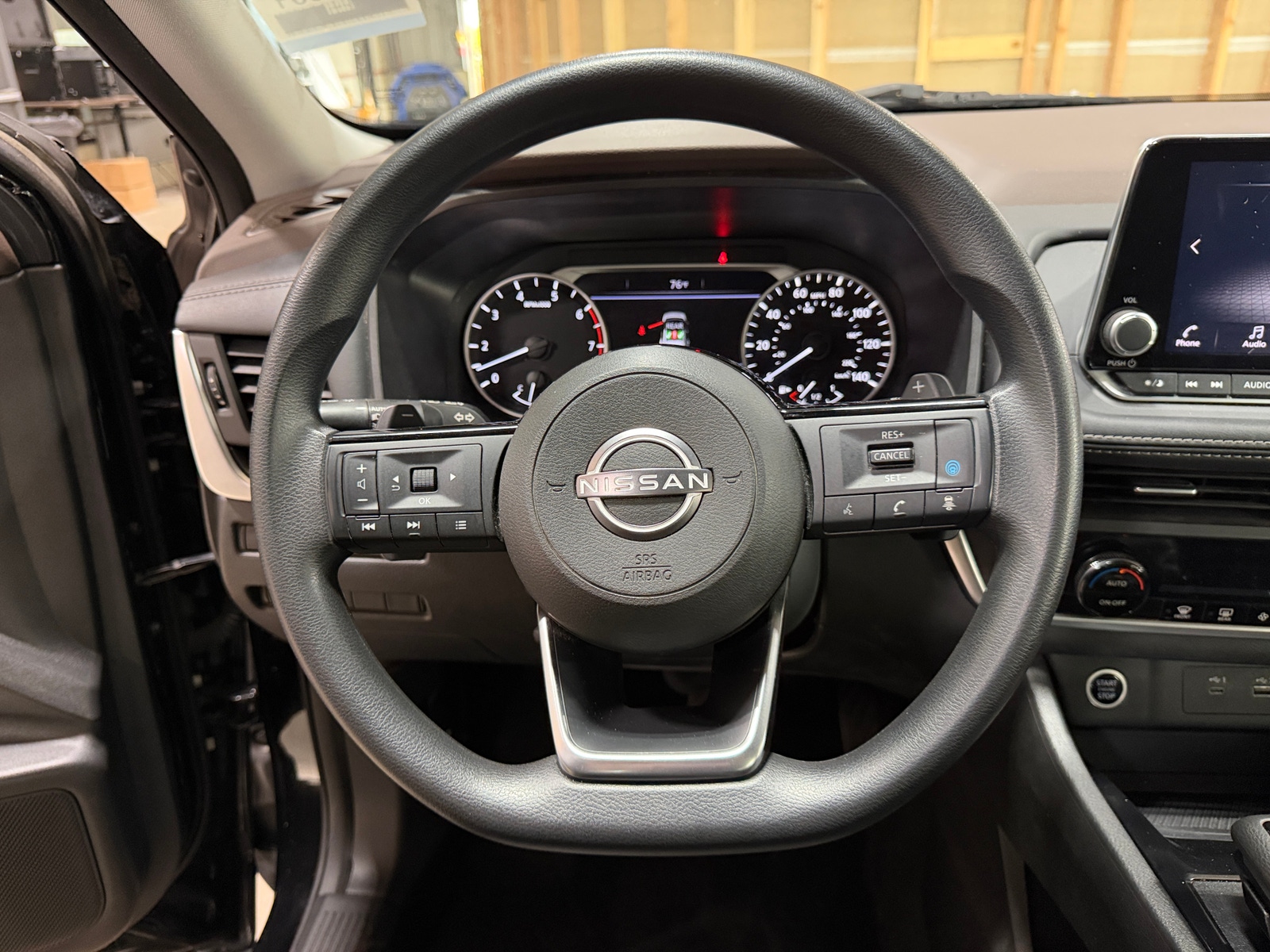 Thumbnail: 2023 Nissan Rogue - 5