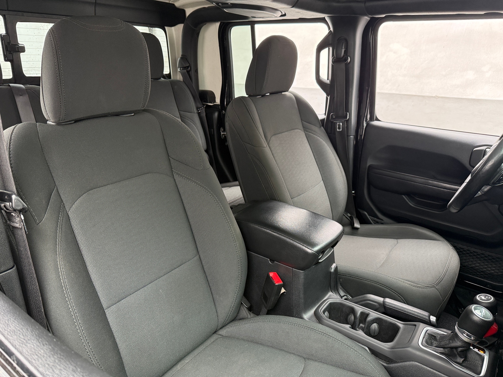 Thumbnail: 2020 Jeep Gladiator - 2