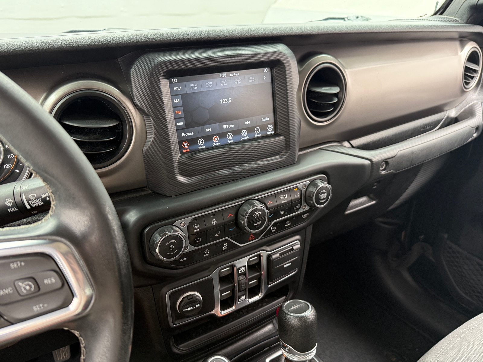 Thumbnail: 2020 Jeep Gladiator - 4