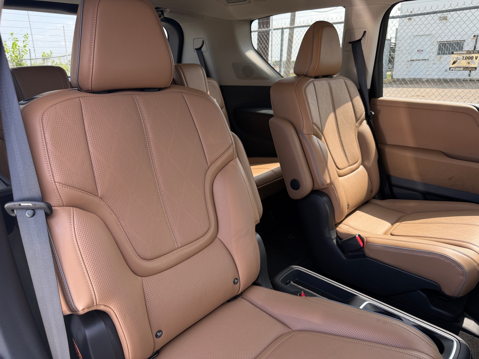 Thumbnail: 2025 INFINITI QX80 - 5